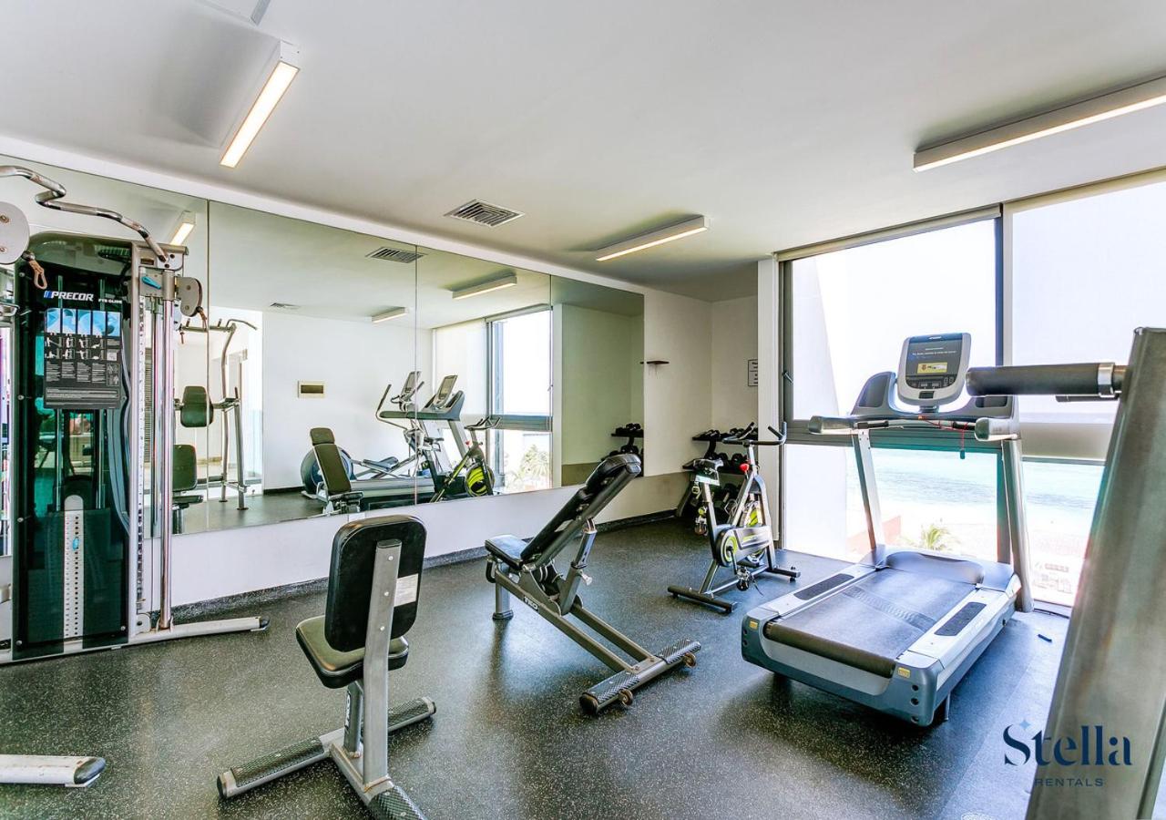 Condos with Private Jacuzzi and shared Ocean View Roof pool