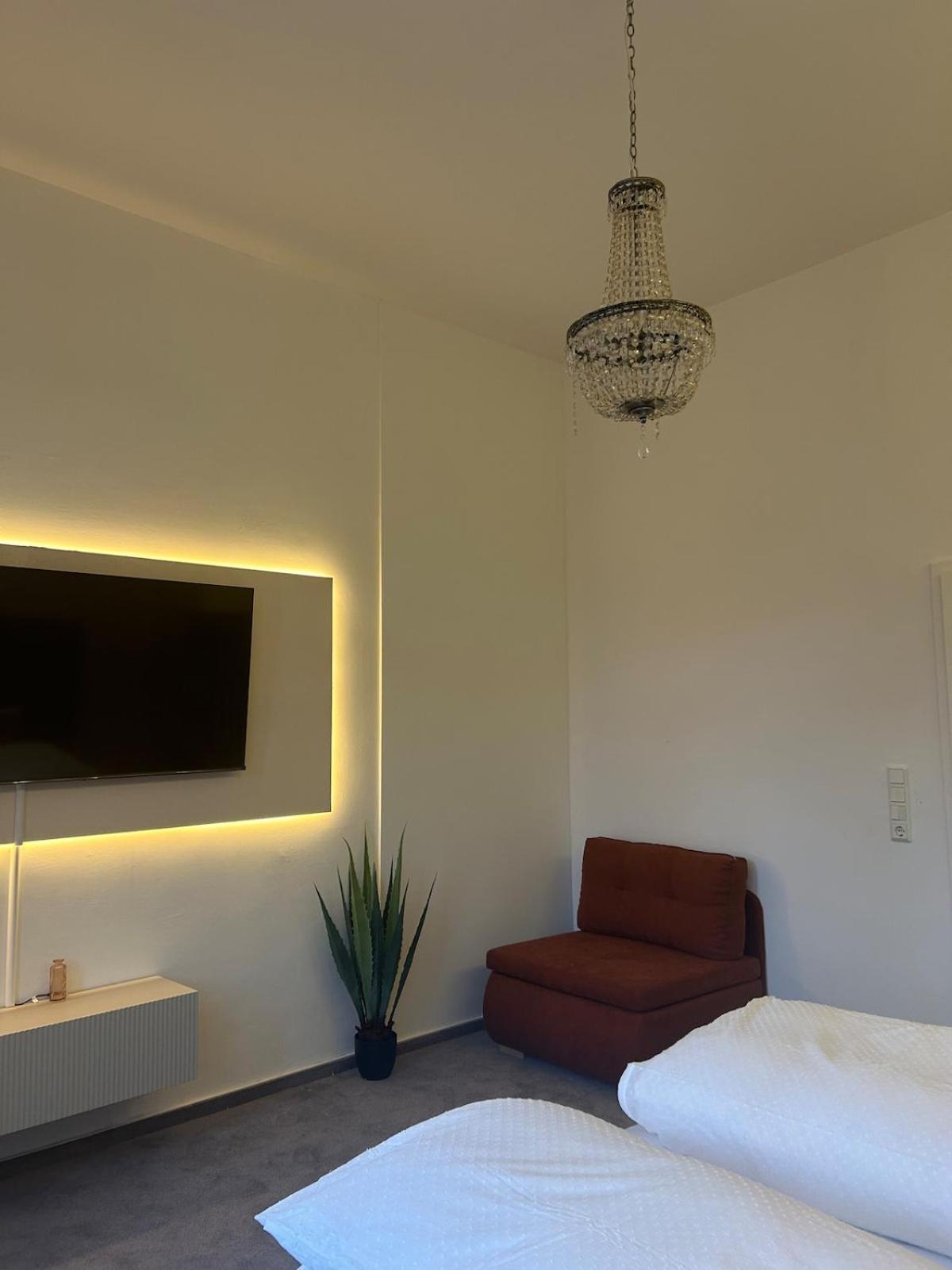 Altbau-Juwel, Antik trifft Modern im Denkmalhaus