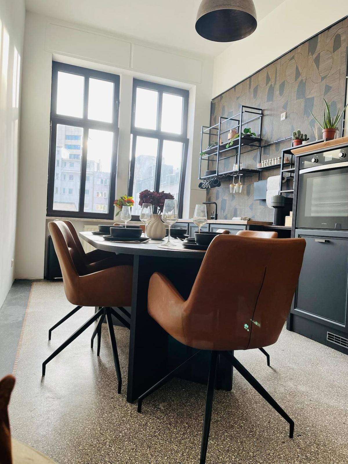Altbau-Juwel, Antik trifft Modern im Denkmalhaus