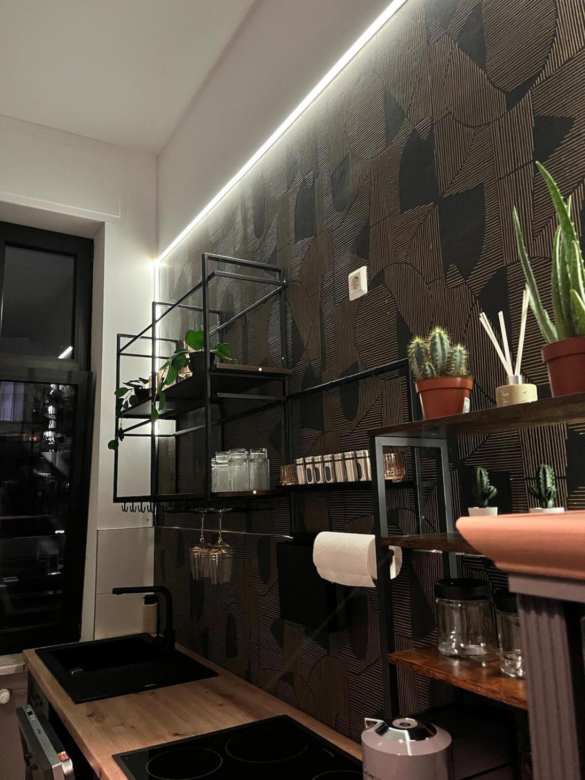 Altbau-Juwel, Antik trifft Modern im Denkmalhaus