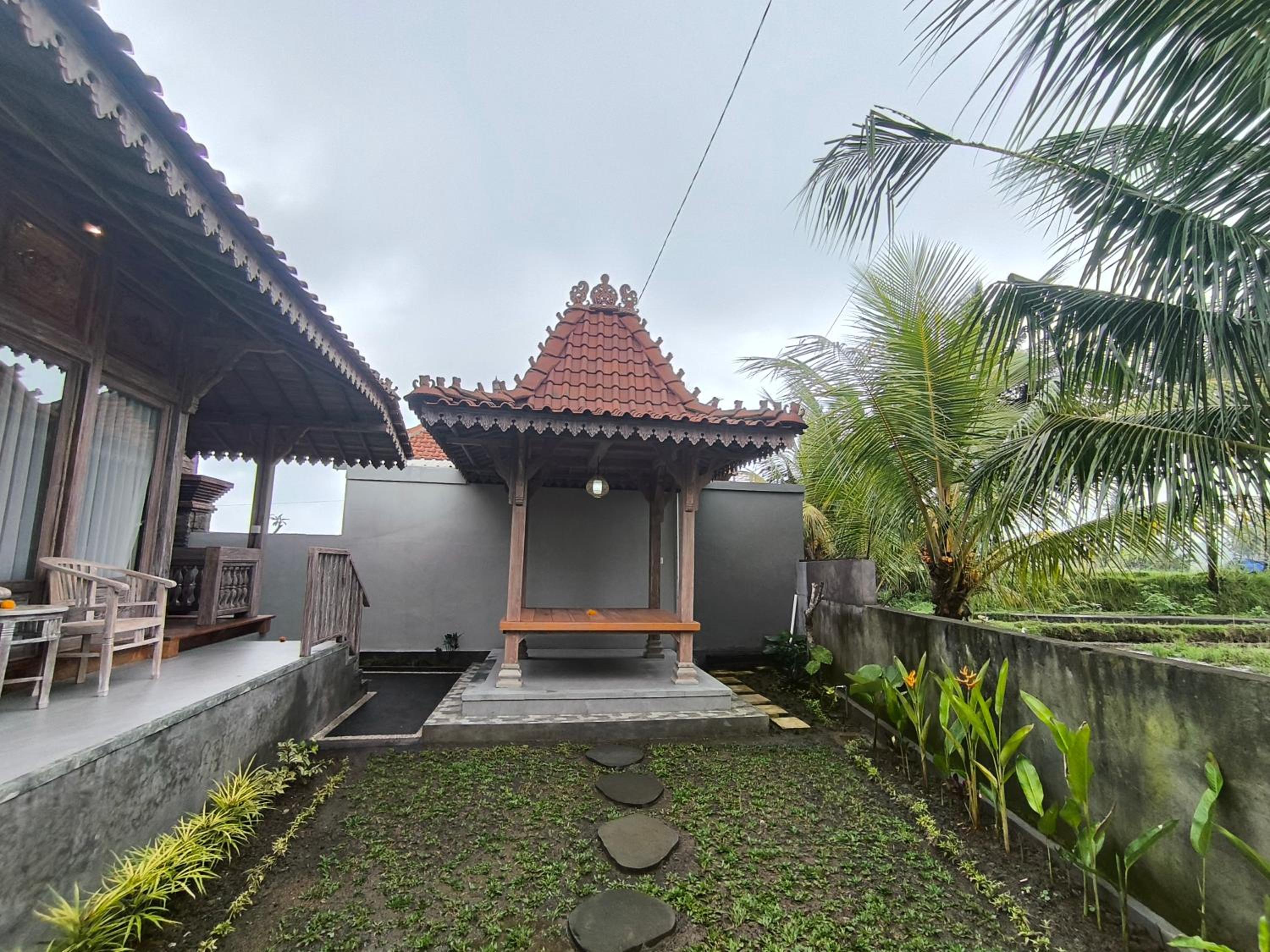 Gunung Gelagah Ubud Villas Ricefield View by EPS