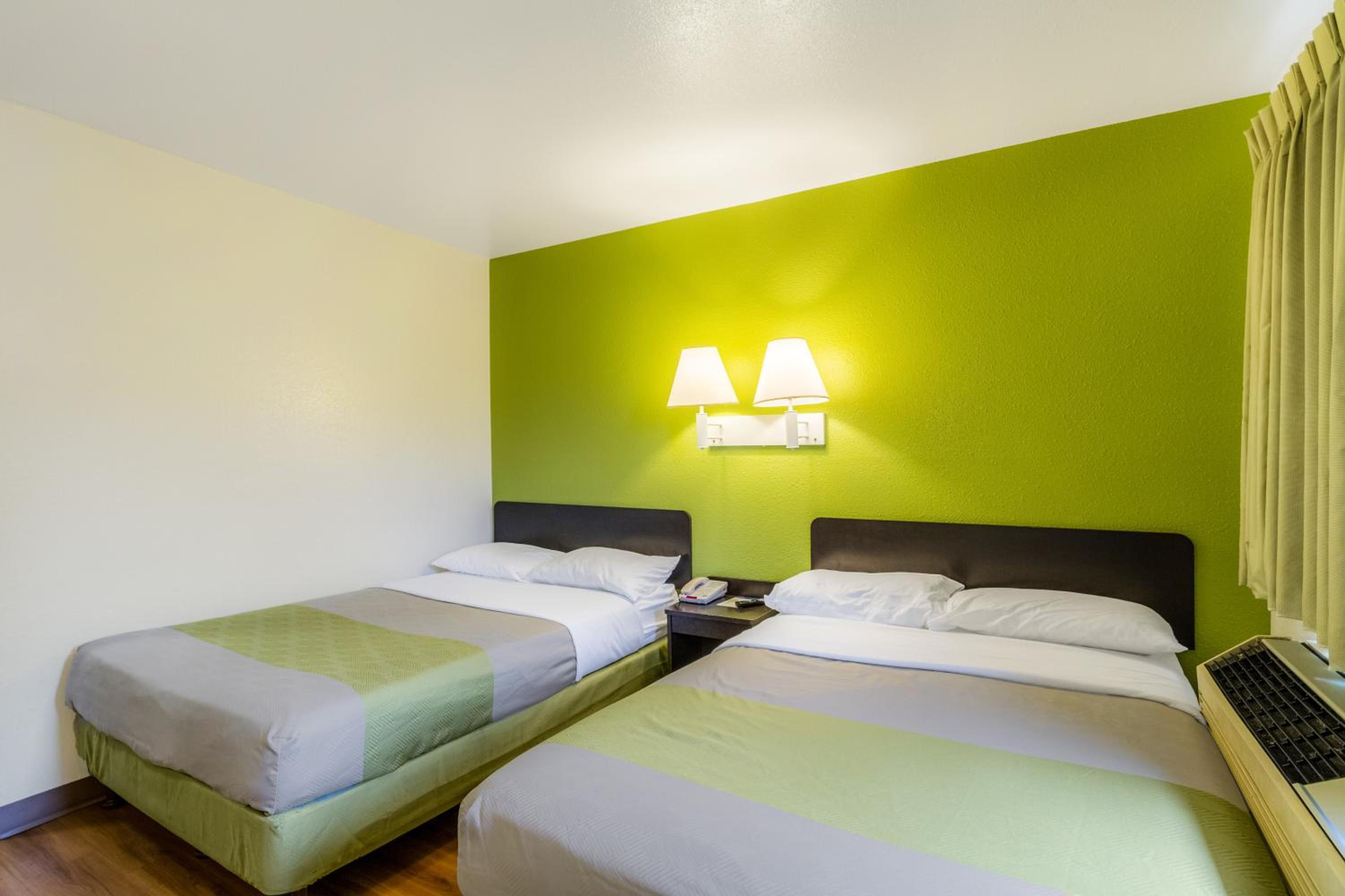 Motel 6-Green Bay, WI