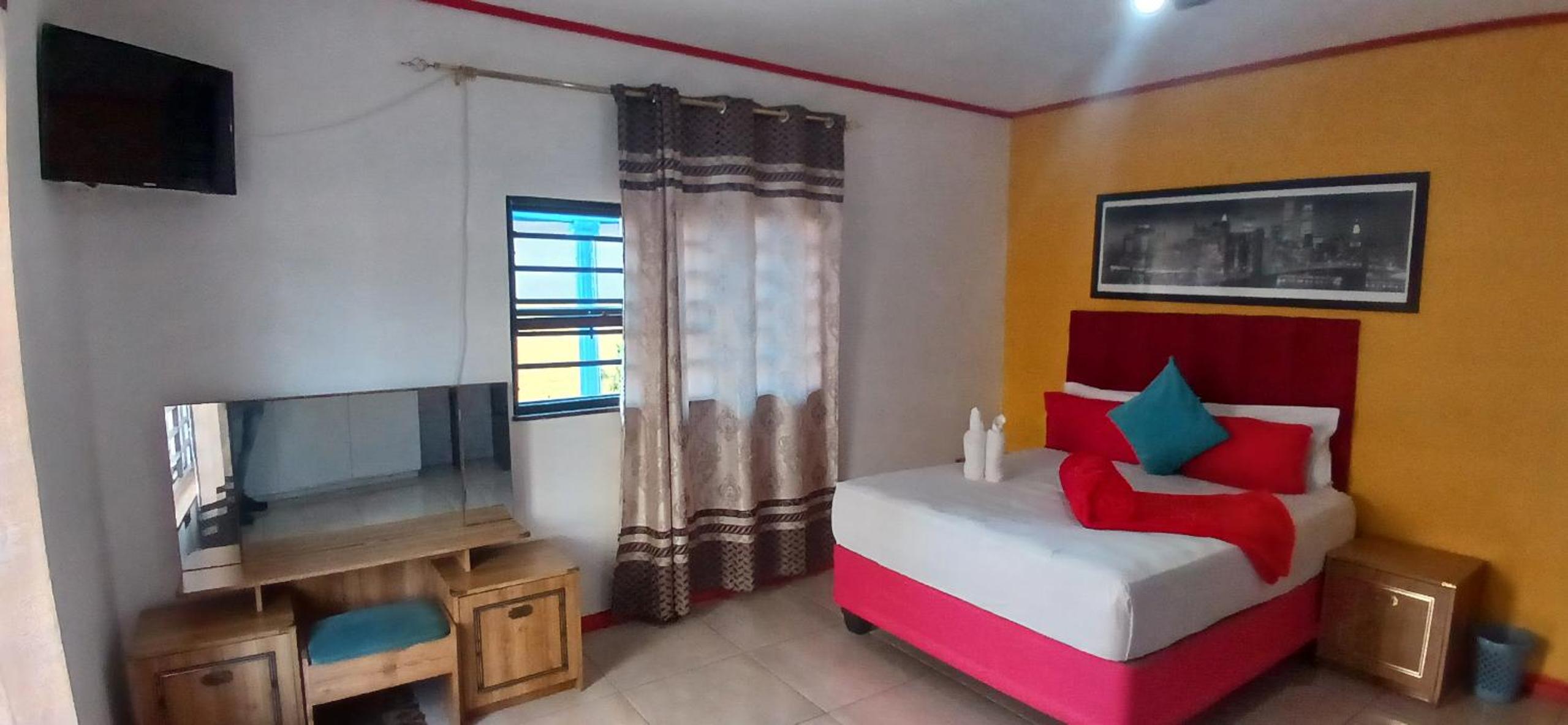 Goodwood Neo & Ruks guest house