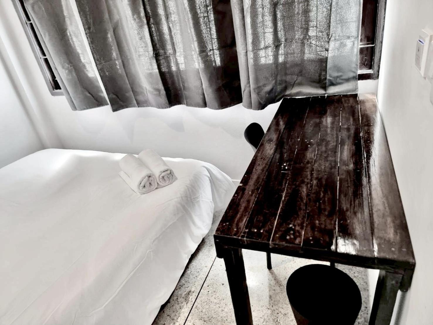XX Mitr Inn Khaosan Road มิตร อินน์ ตรอกข้าวสาร