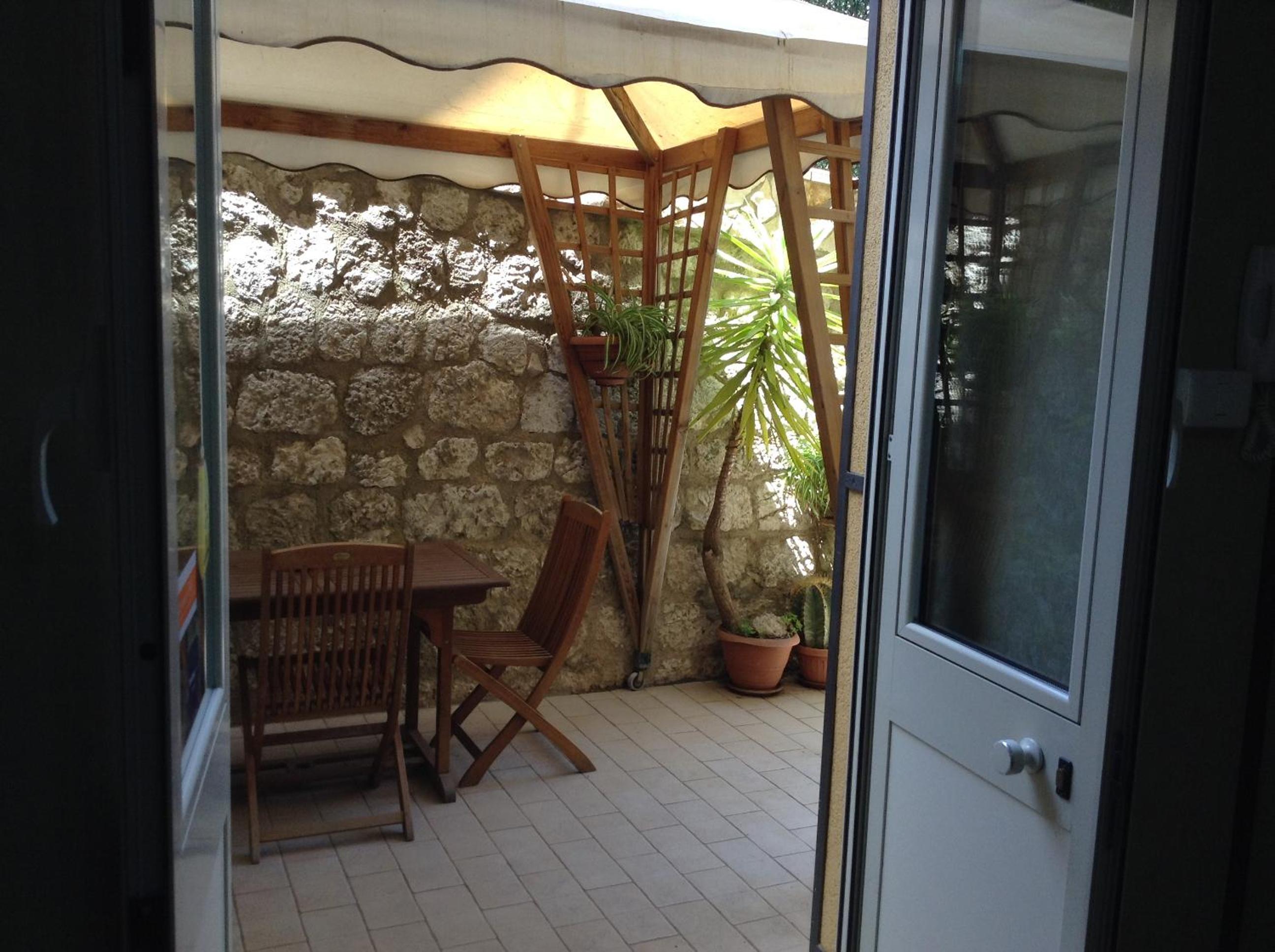 Photo 42