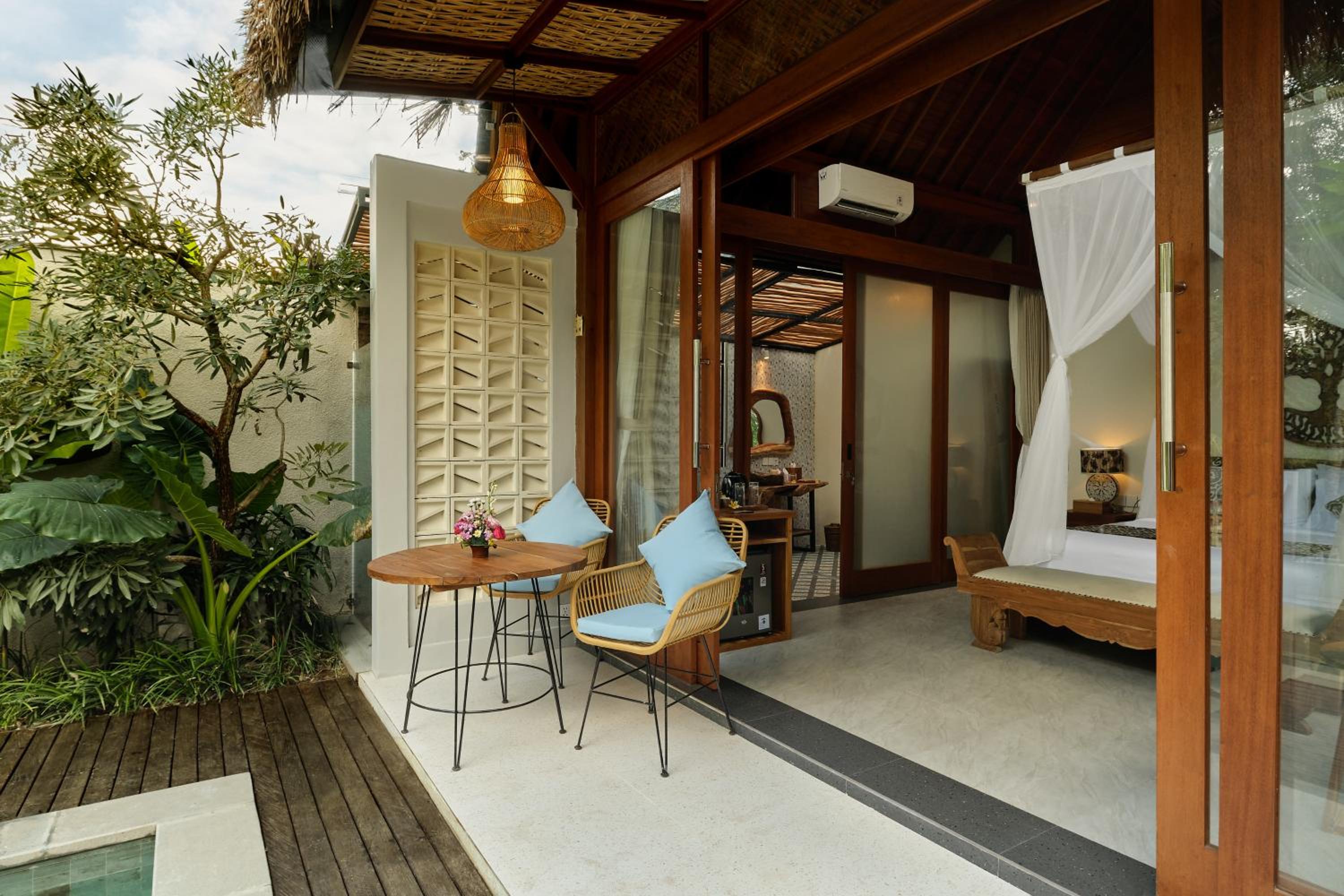 Changi Jungle Ubud Villas