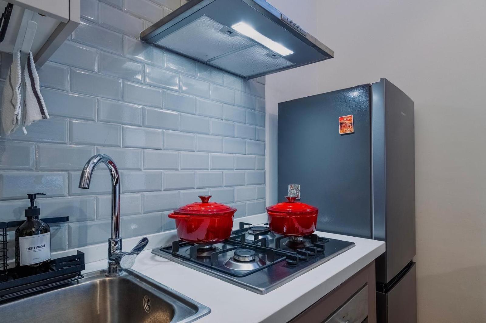 Elegant Wilma Towers Stay - Golden Sunsets & Ngong Hills views