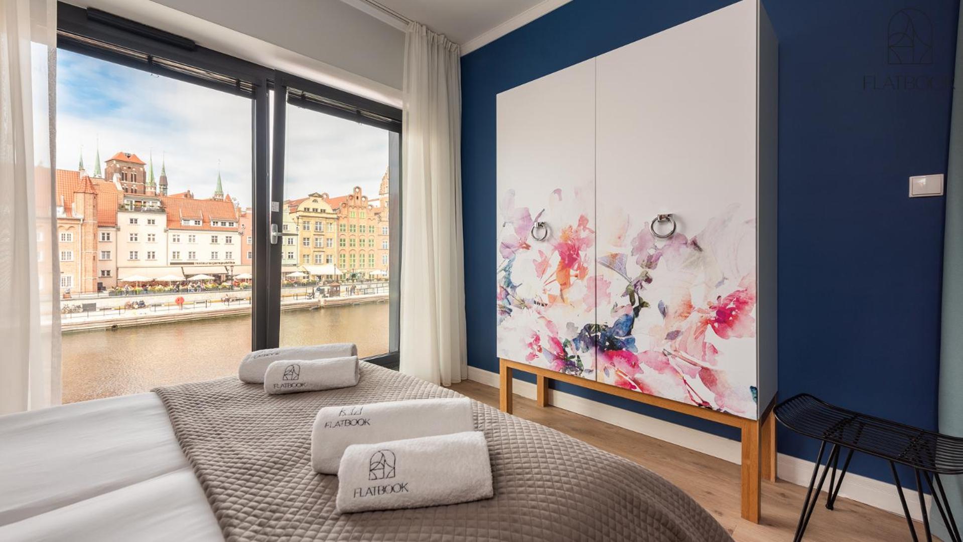 Flatbook - Deo Plaza Comfort Apartments