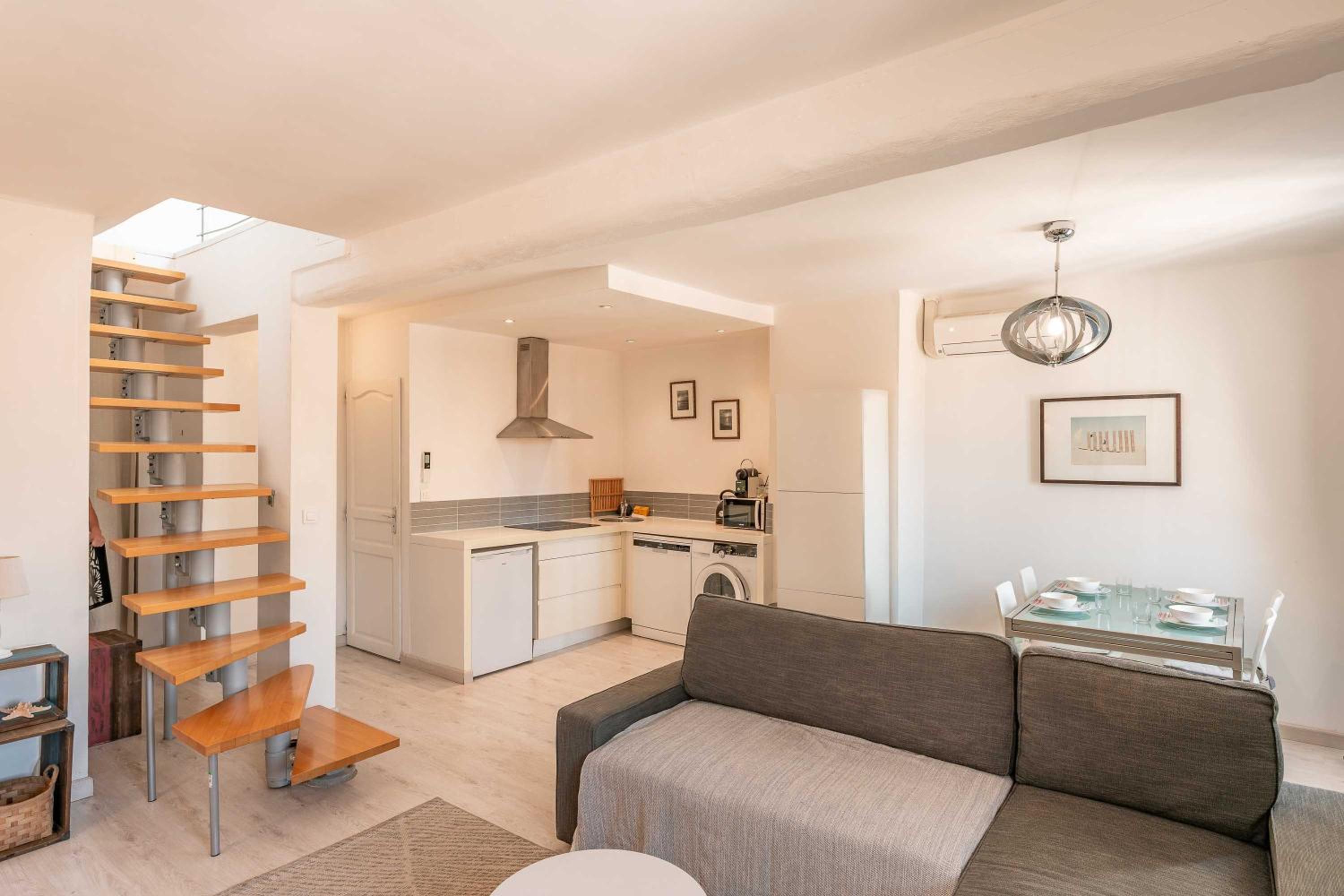 Superb flat - AC- 1BR - 2P - Saint-Tropez