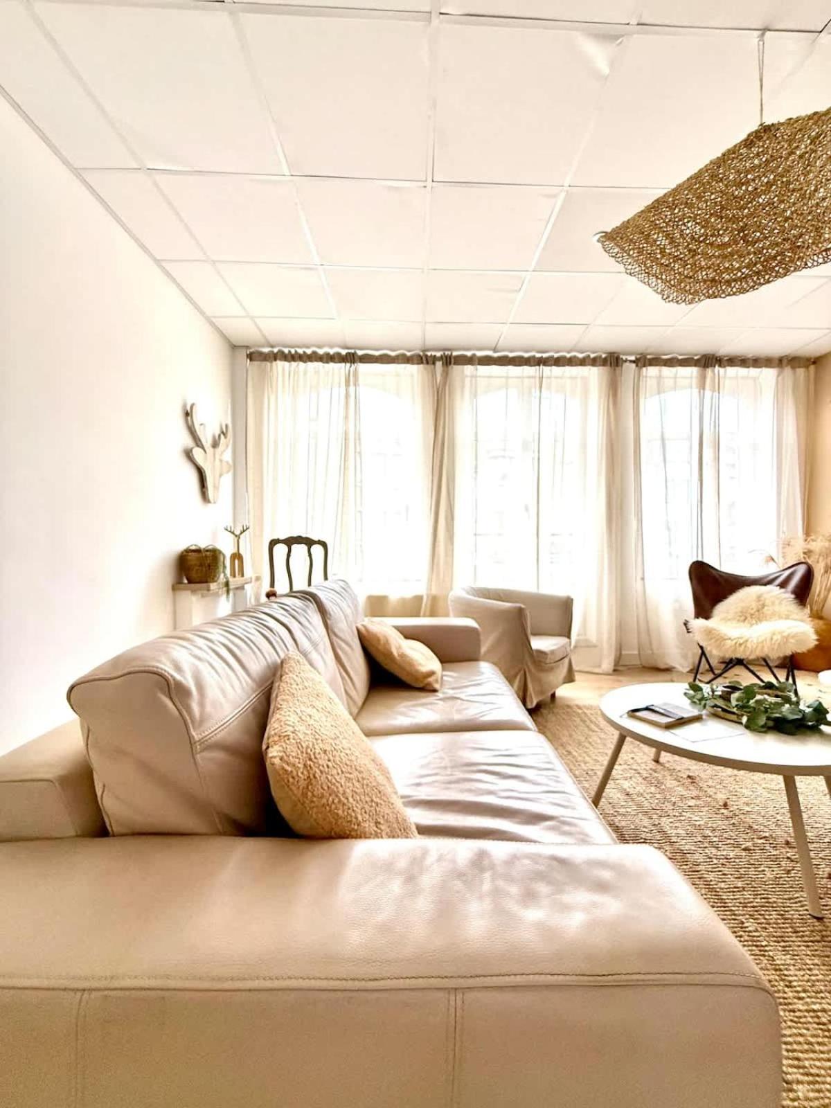 Spacious duplex in the center of Bastogne Onikos rooms