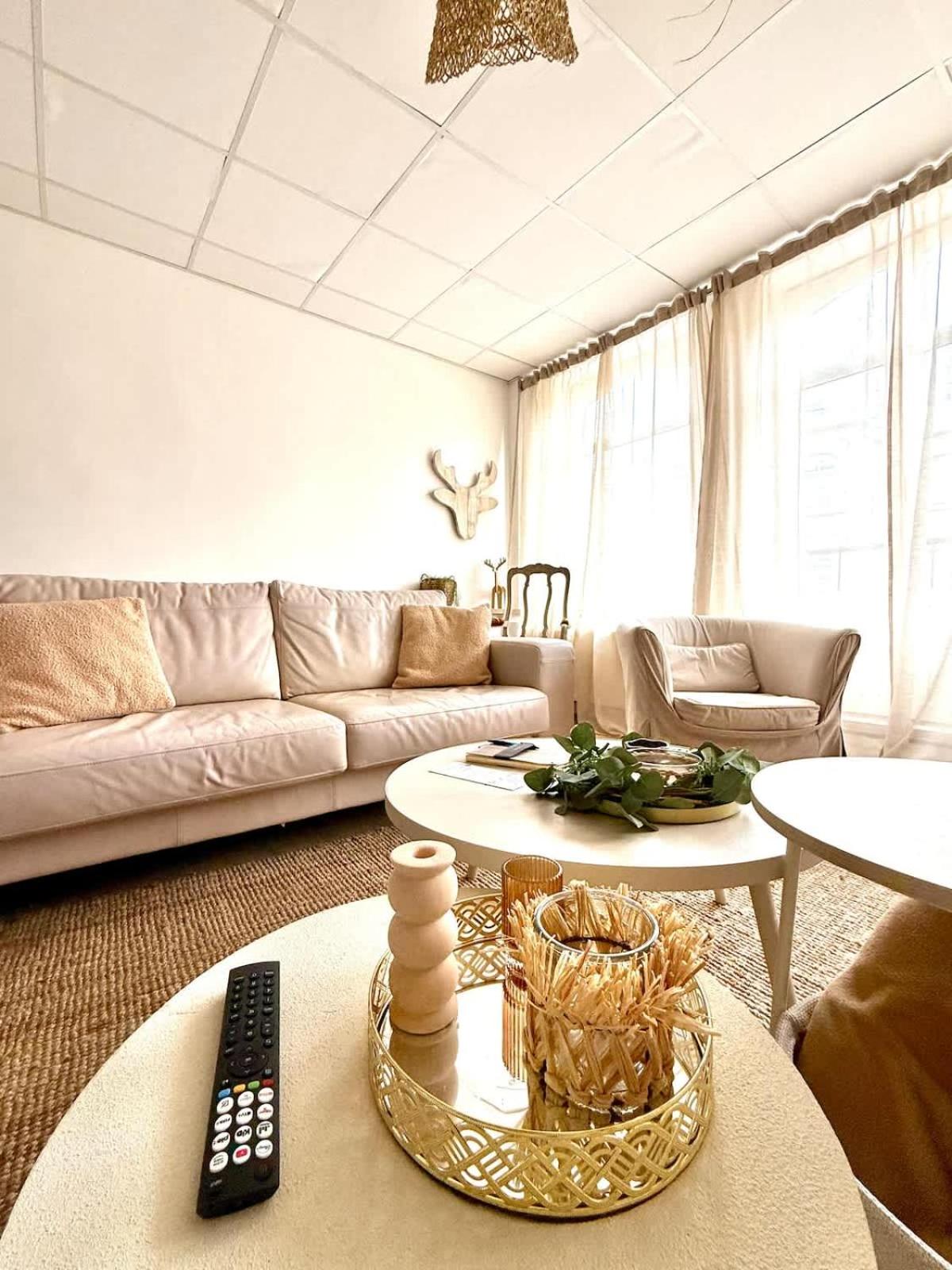 Spacious duplex in the center of Bastogne Onikos rooms