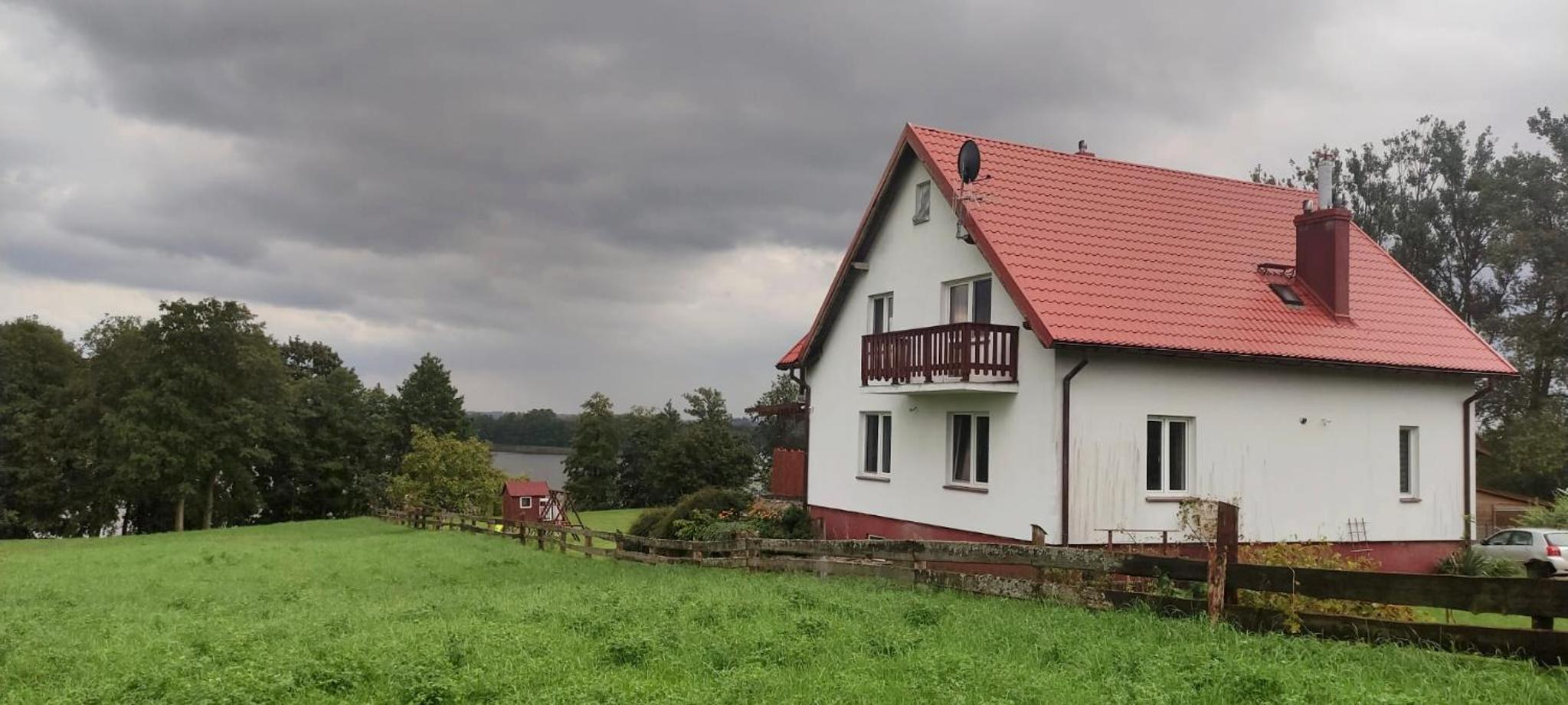 ODsapka-Dom nad jeziorem