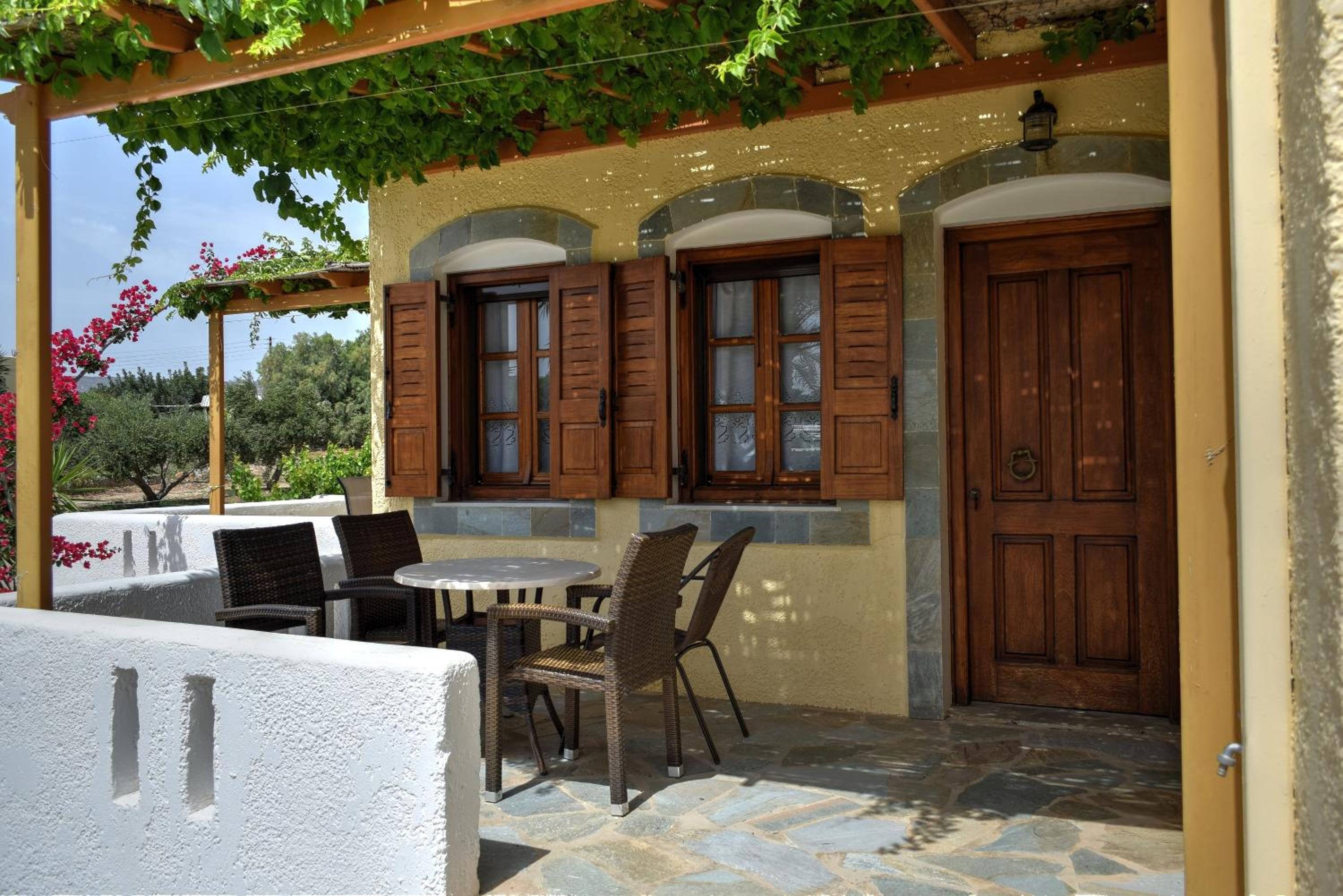 Grandes Apartments Kouremenos