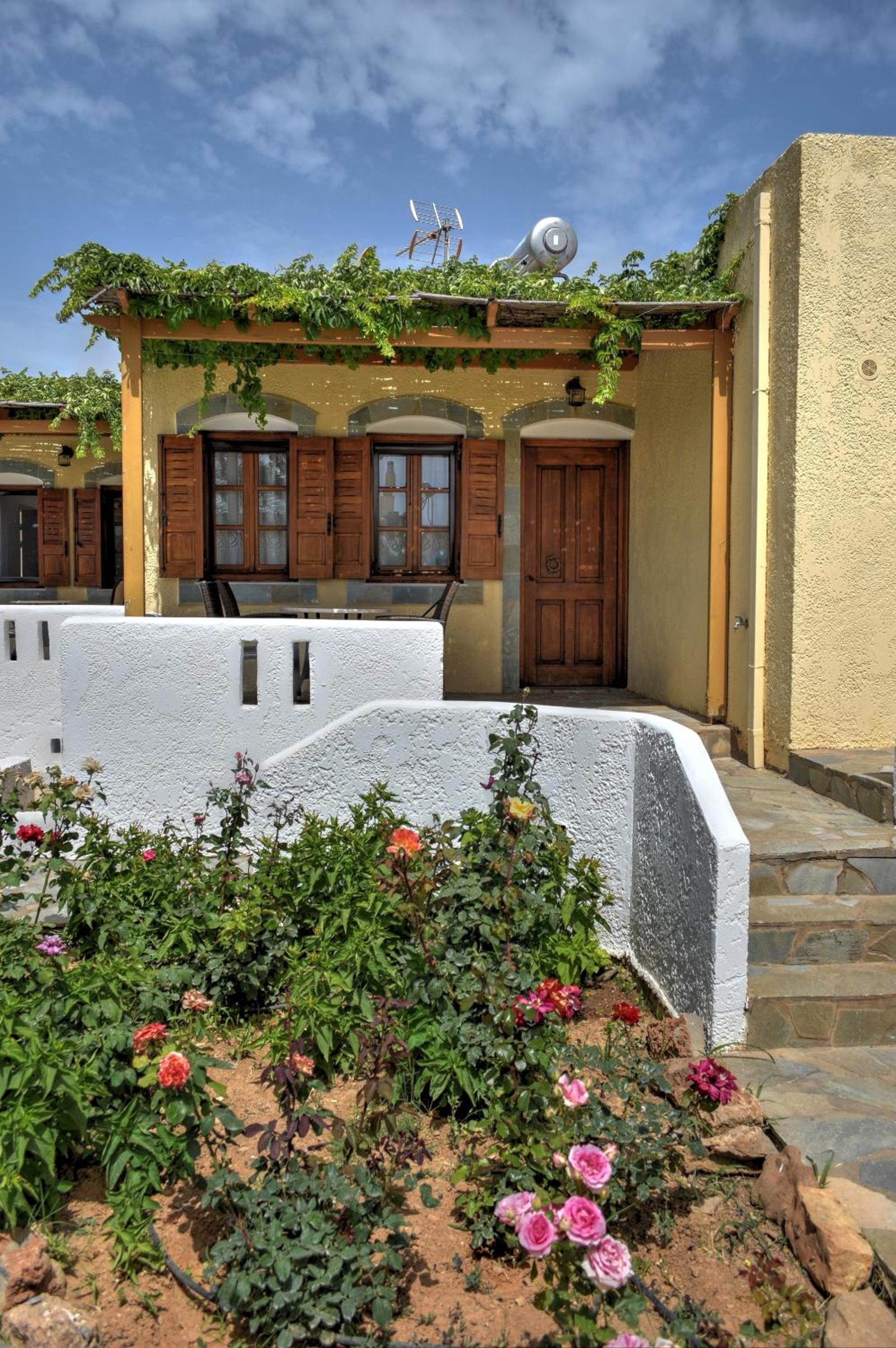 Grandes Apartments Kouremenos