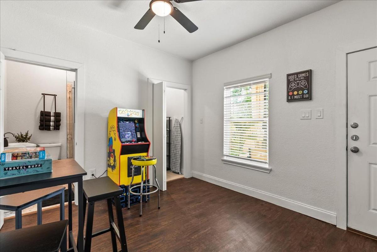 Dallas Haven - Grill, Game Room, Outdoor Fun