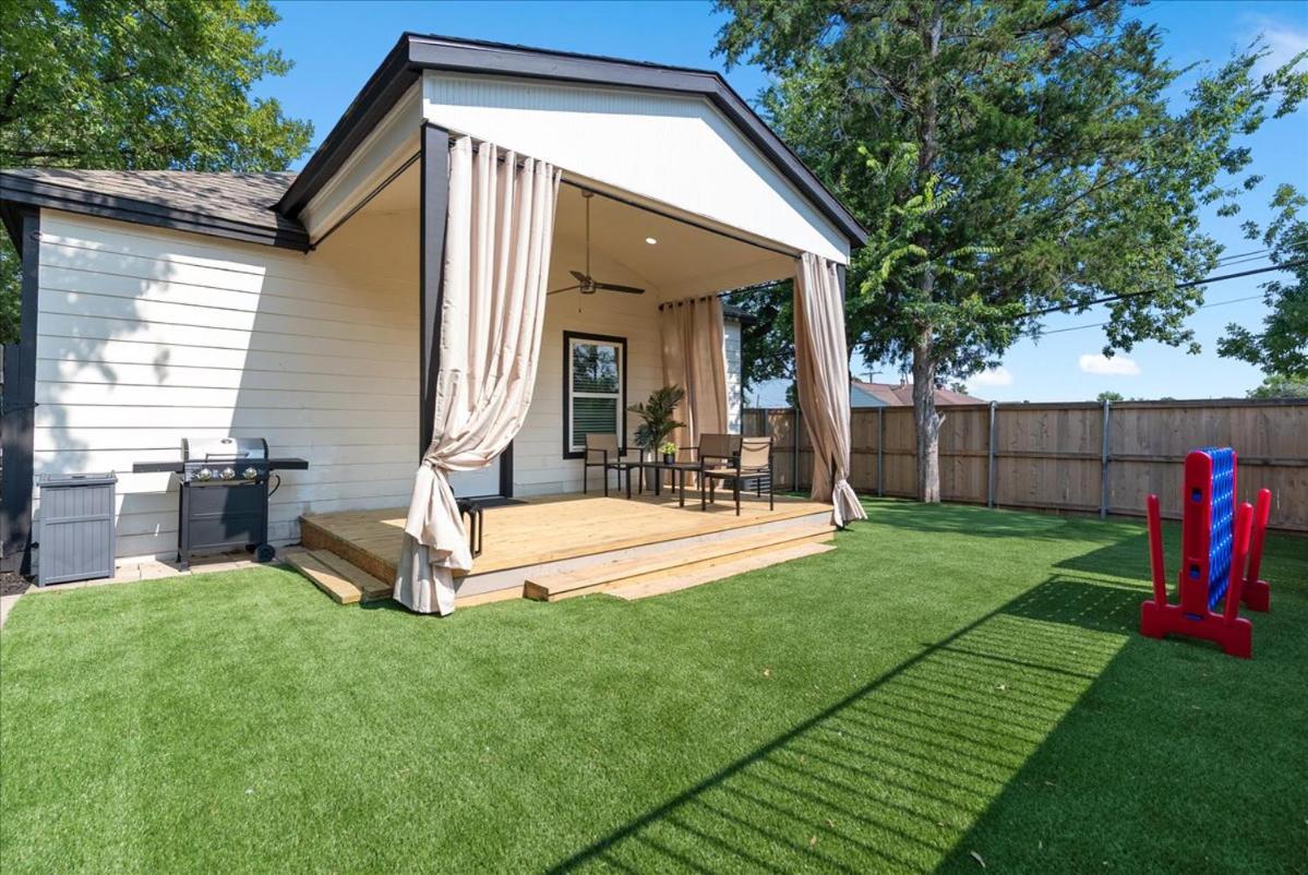 Dallas Haven - Grill, Game Room, Outdoor Fun