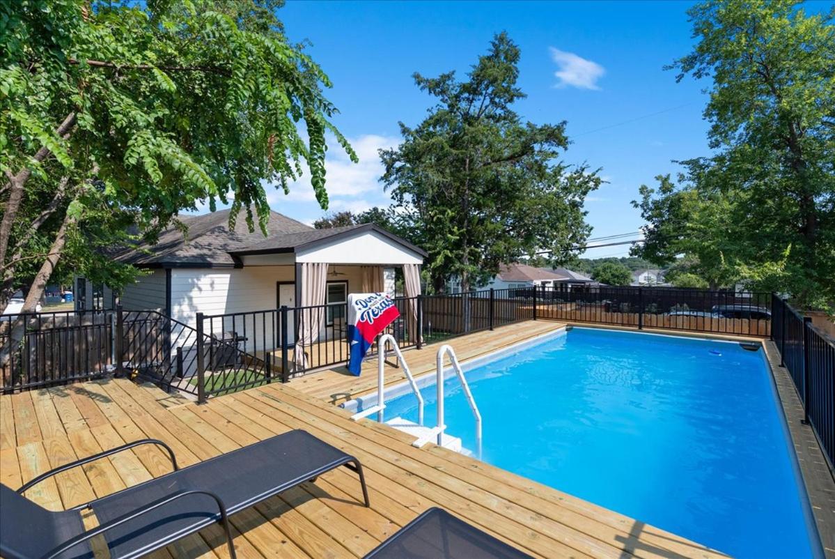 Dallas Haven - Grill, Game Room, Outdoor Fun