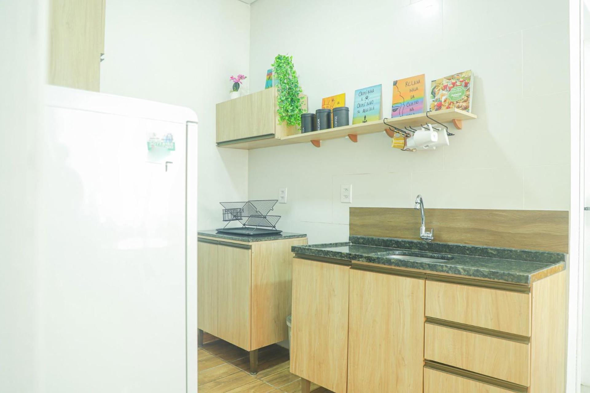 Casa térrea geminada aconchegante AV3402