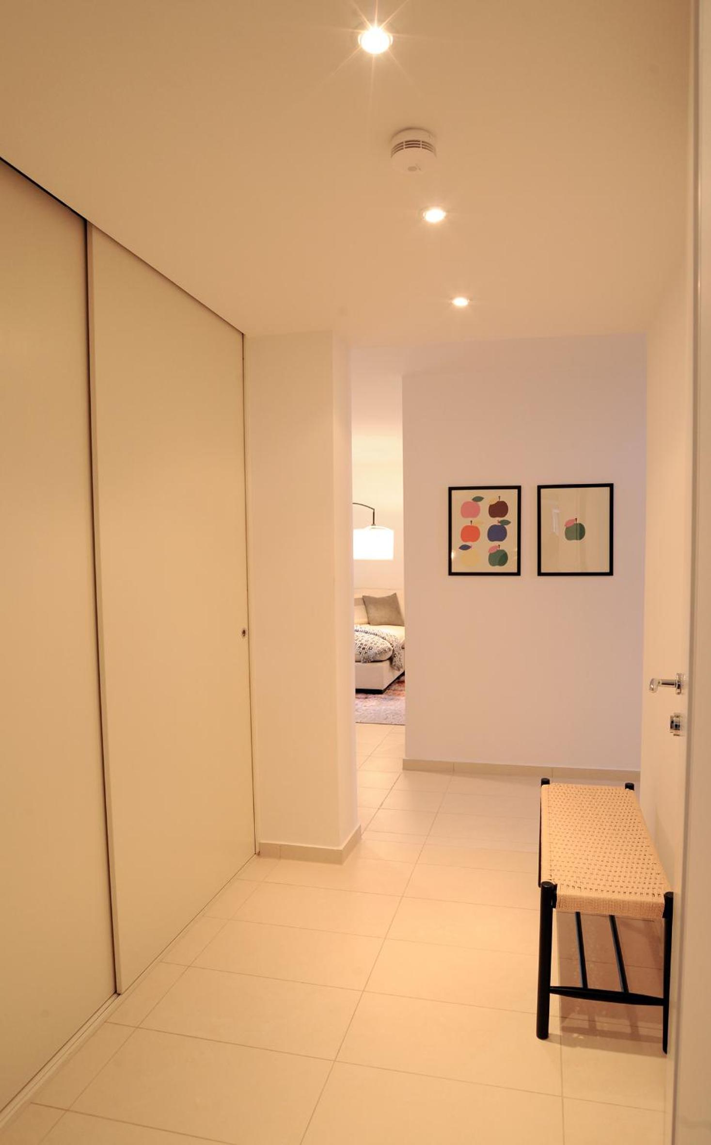 160qm Wohnung mit Balkon nahe Salzburg - Freilassing 2 Schlafzimmer, 2 Bäder