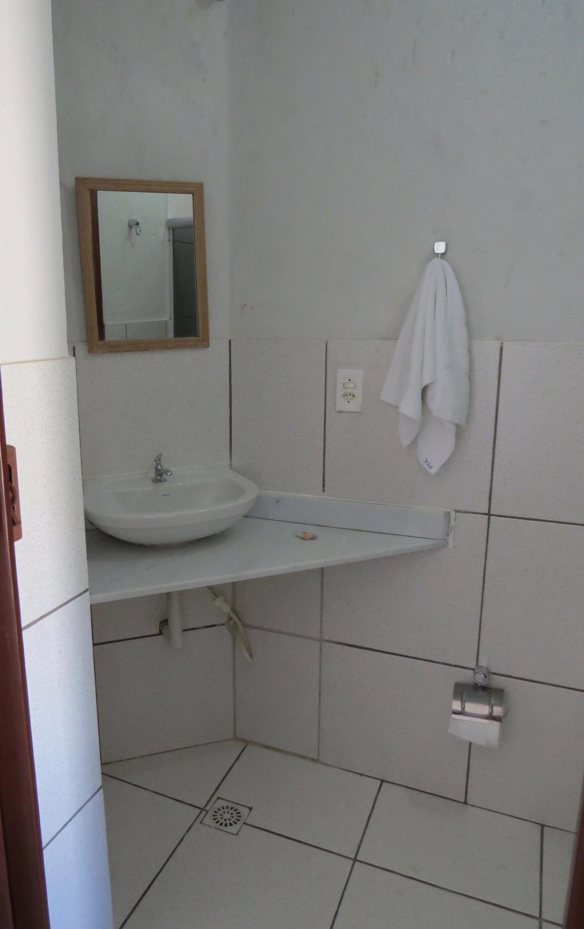 Photo 33