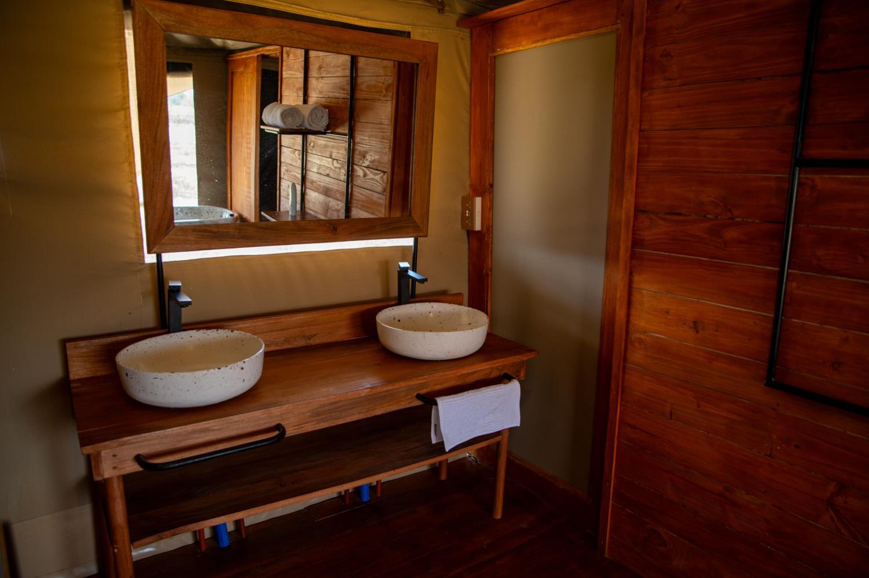 Pumba Luxury Camps Serengeti