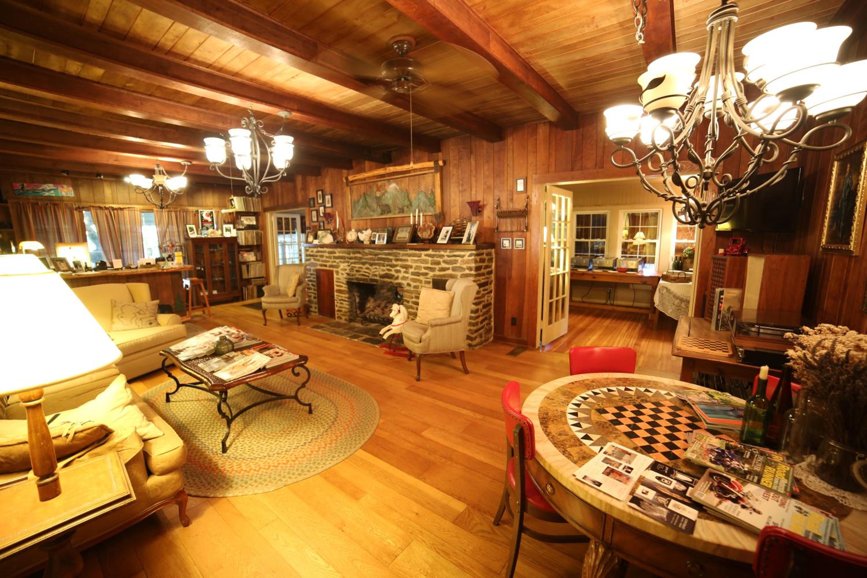 Grandview Lodge view 2