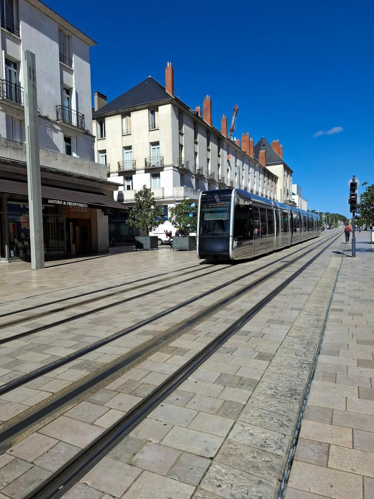 Trois pièces de charme hyper centre Tours