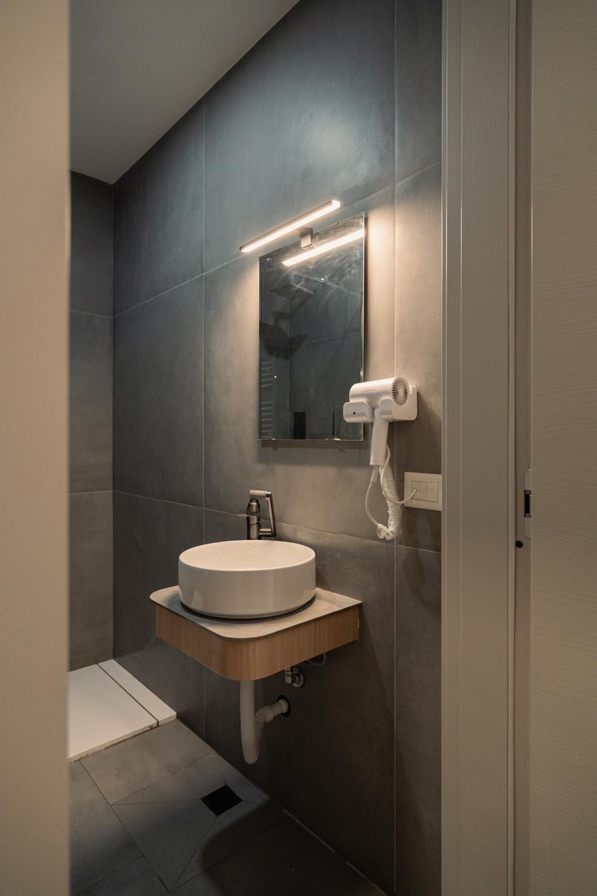 Hostel INN PETRELLA