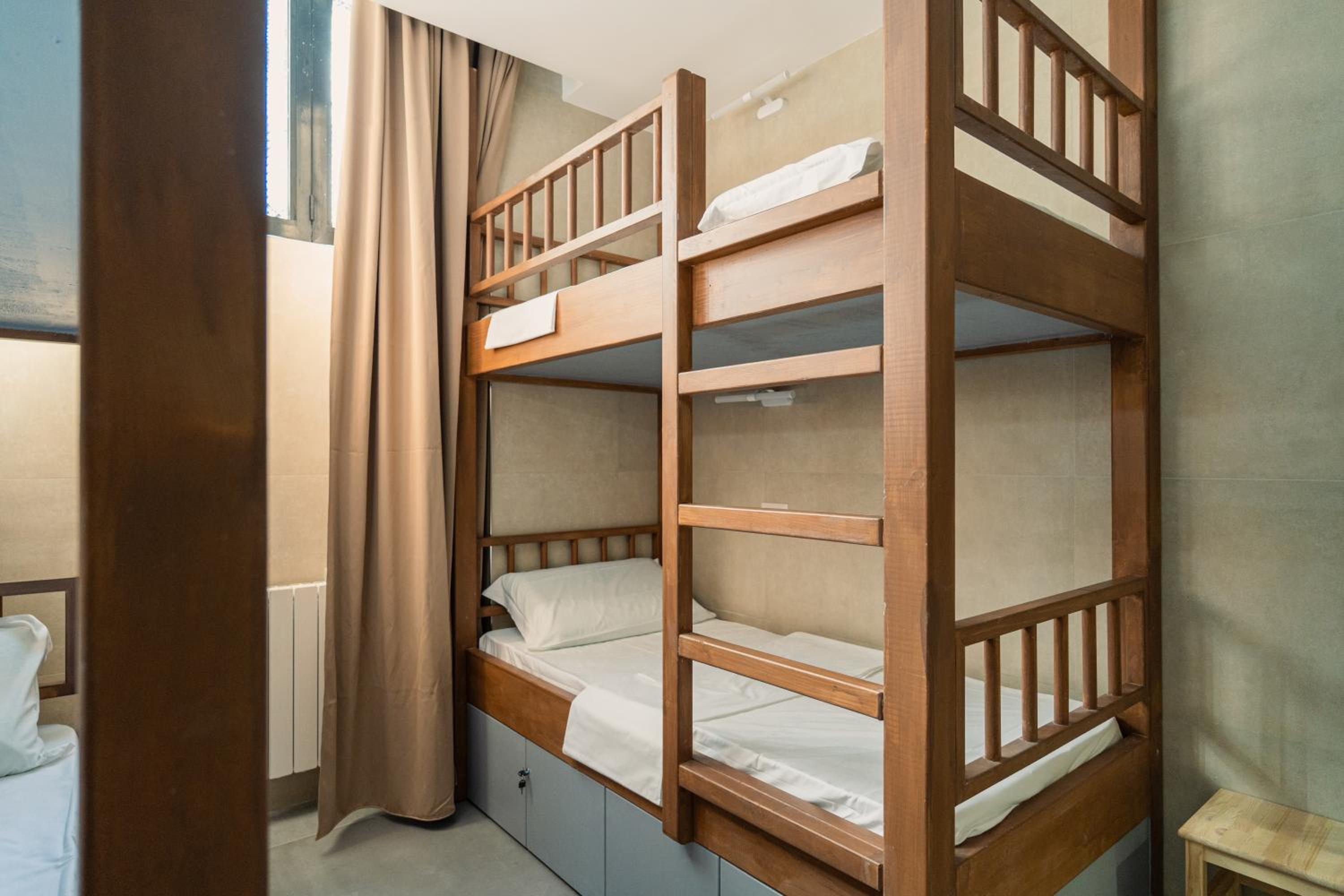 Hostel INN PETRELLA