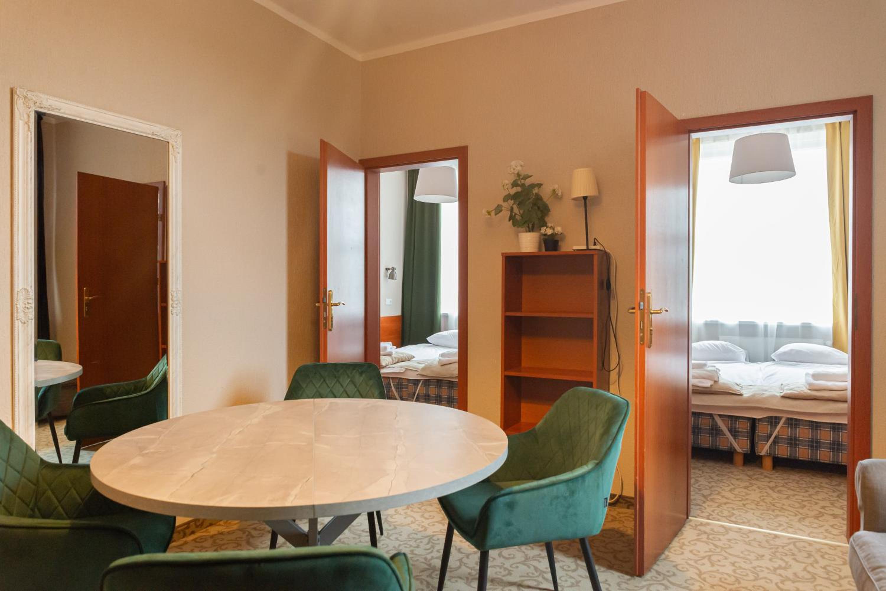 Inza Guest House