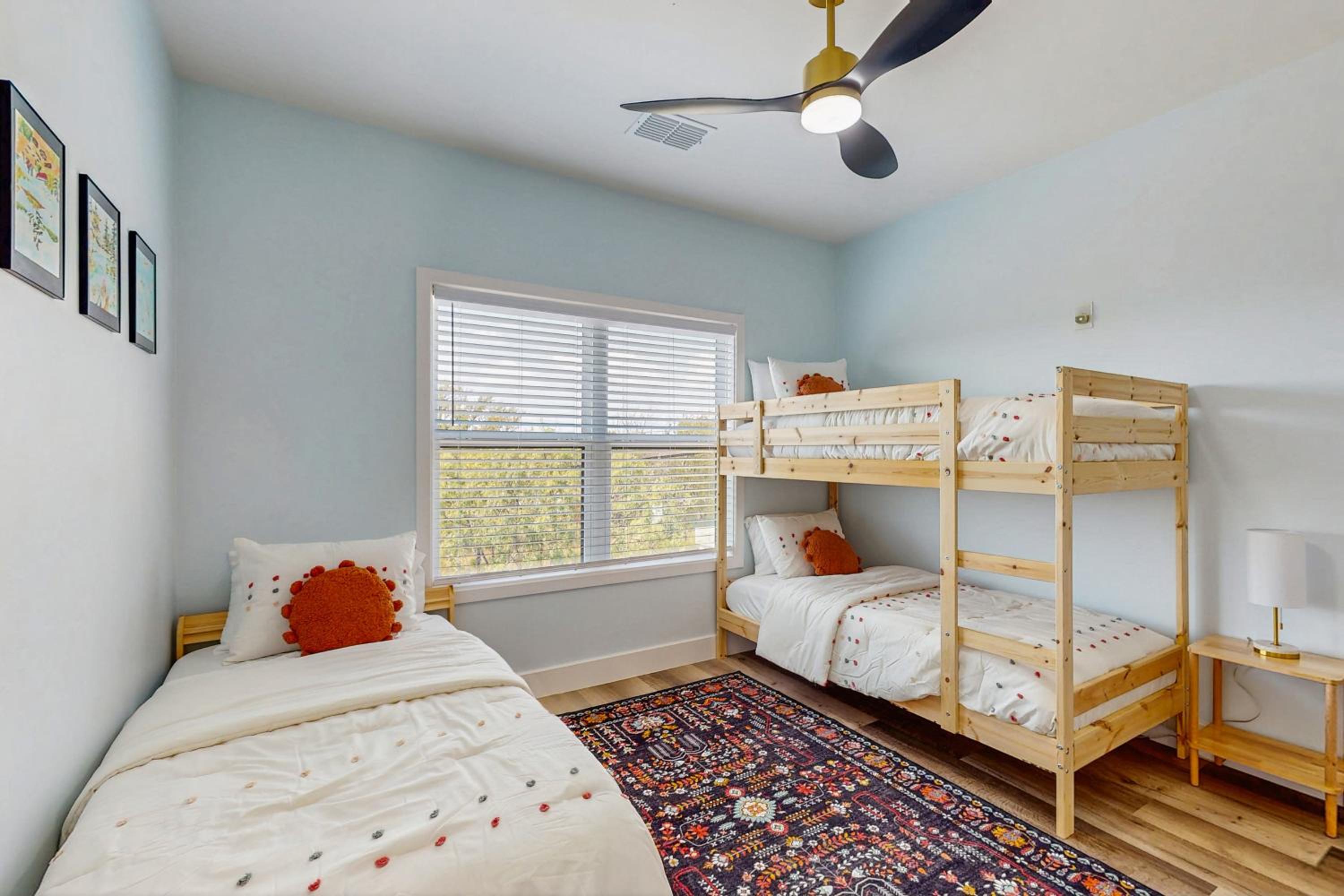 Modern Living in Texas! Home 2 Blocks to Lake LBJ