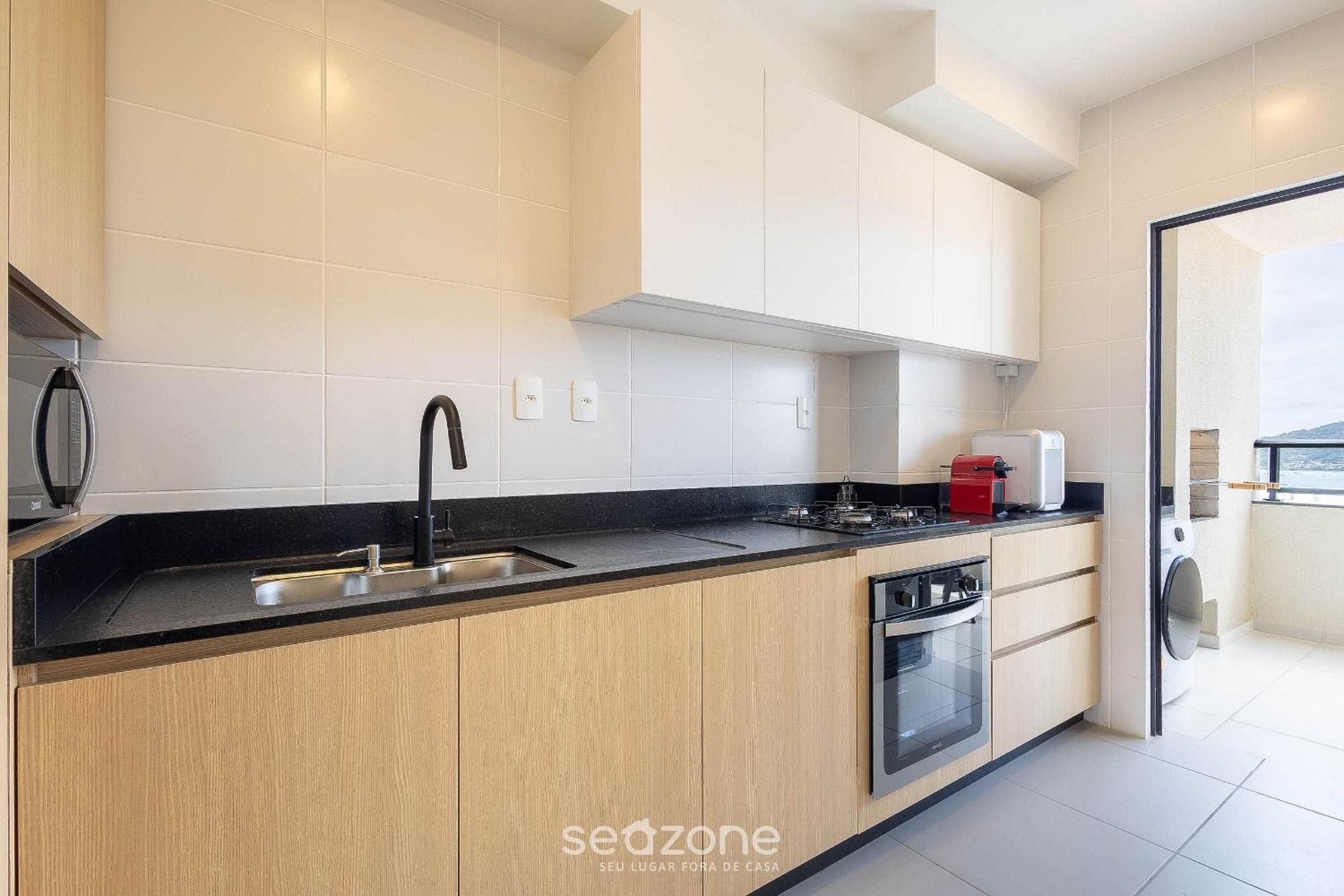 Full stay with pool 400m from Armação Beach - SKL