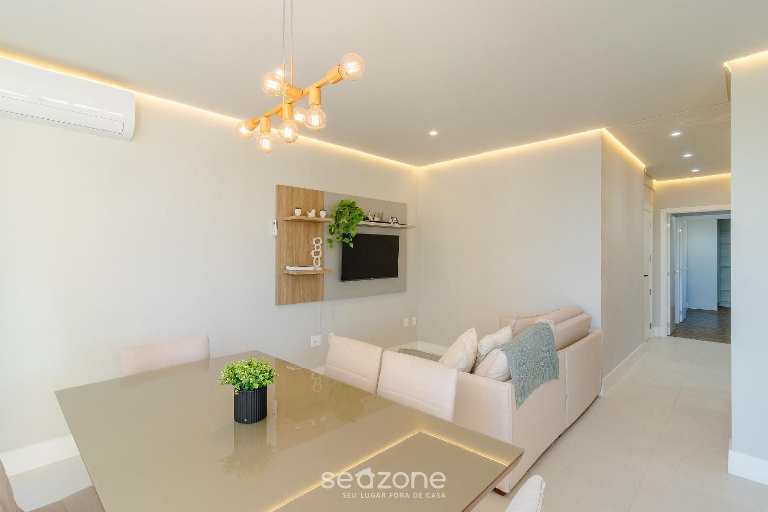 Well-Equipped Apartments 100m from the Beach - EVR