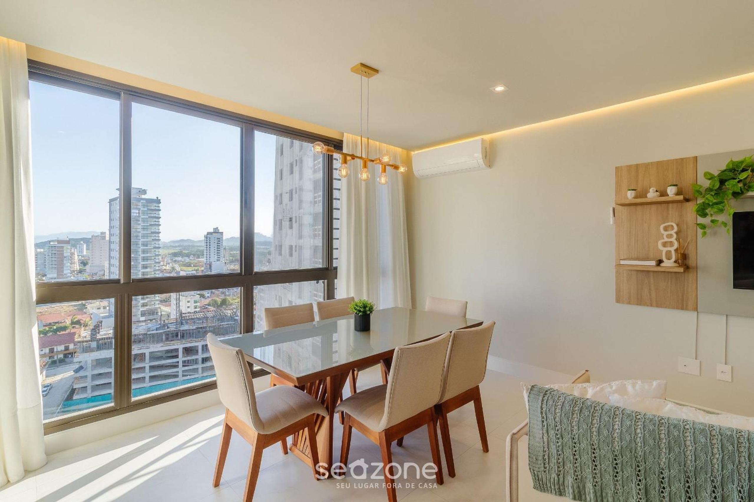 Well-Equipped Apartments 100m from the Beach - EVR
