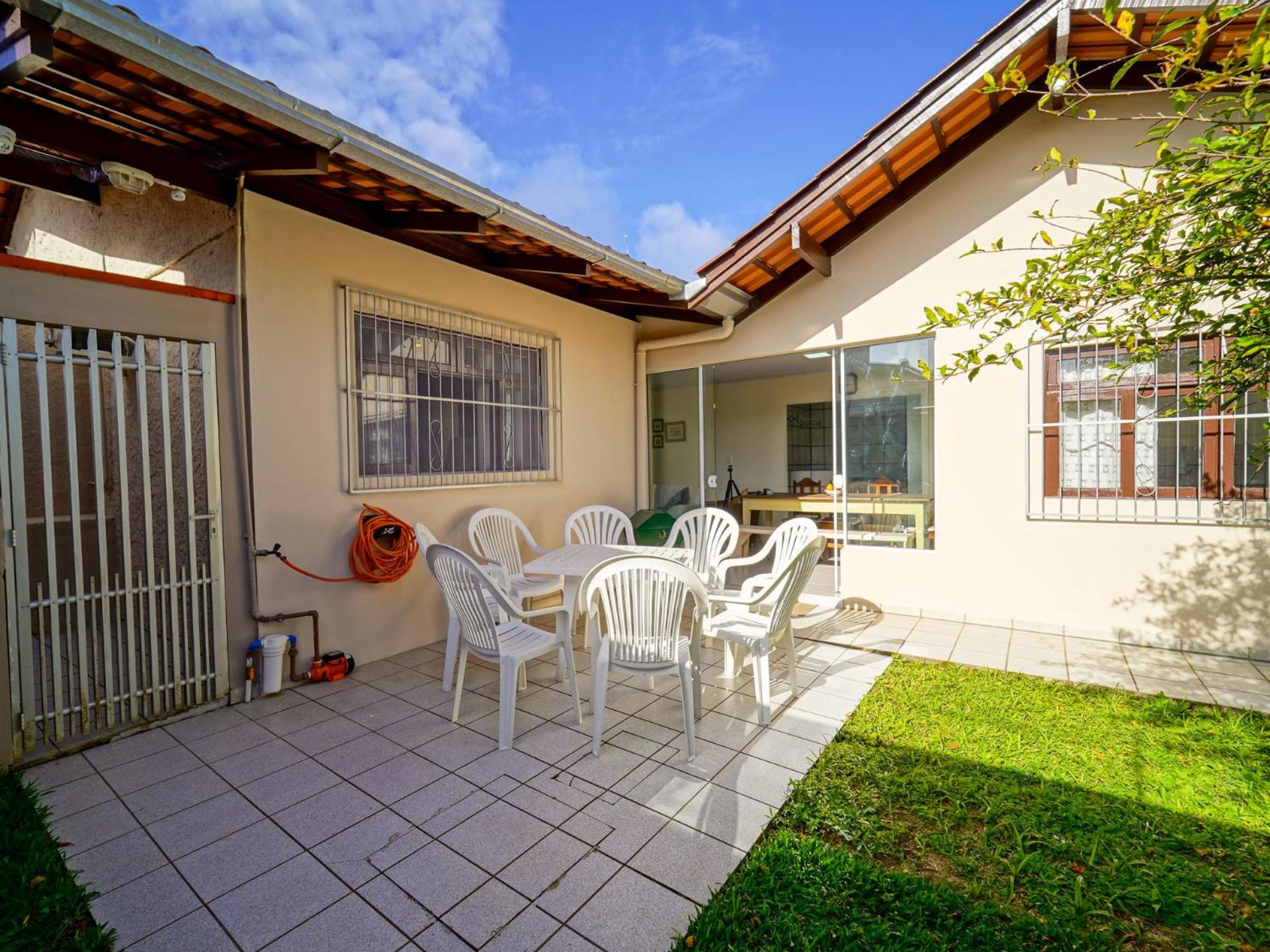 Casa ampla perto da praia AG5245