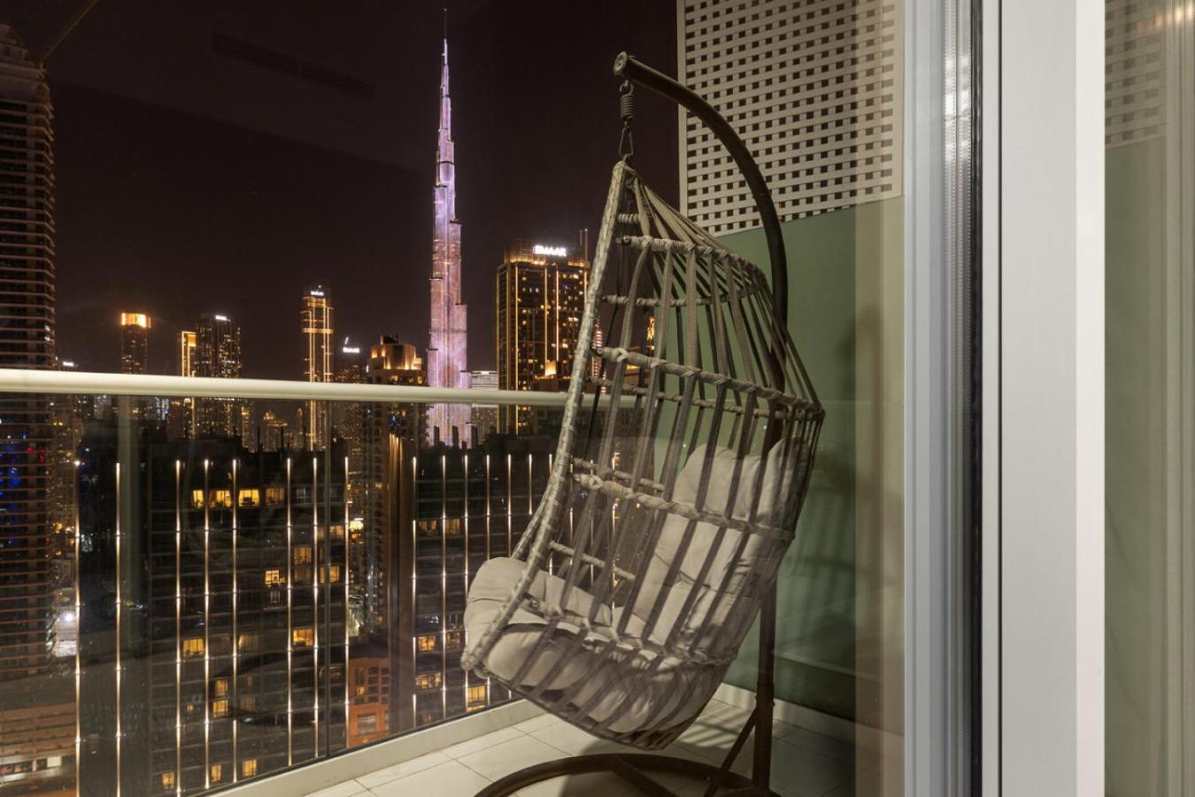 New 1BR with Burj Khalifa Views Near Dubai Mall