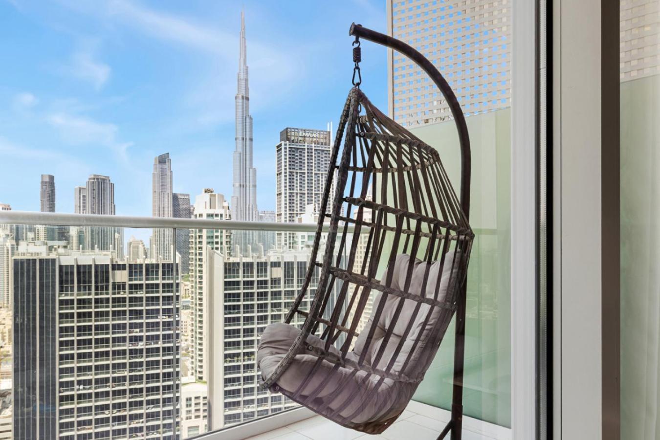 New 1BR with Burj Khalifa Views Near Dubai Mall
