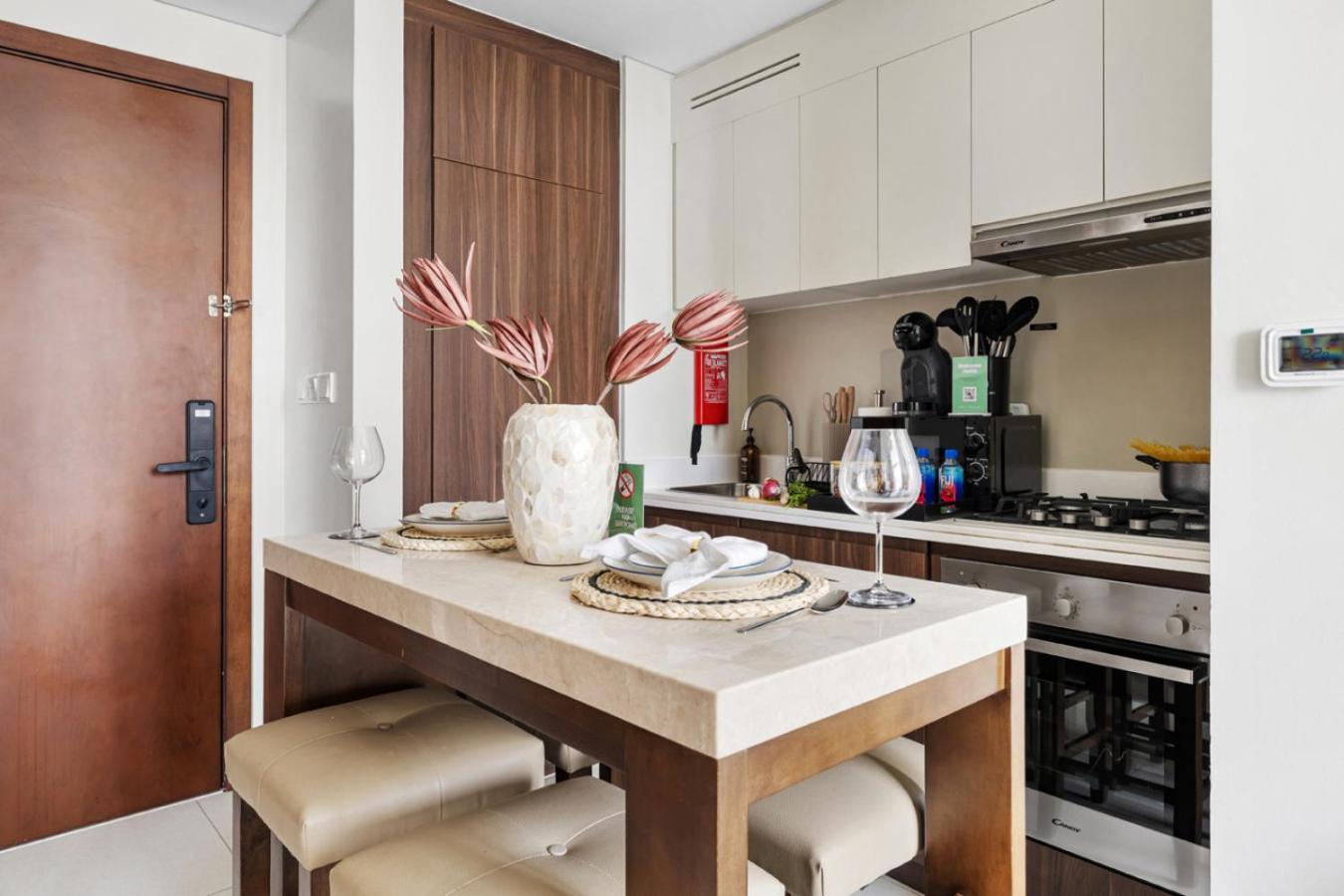 New 1BR with Burj Khalifa Views Near Dubai Mall