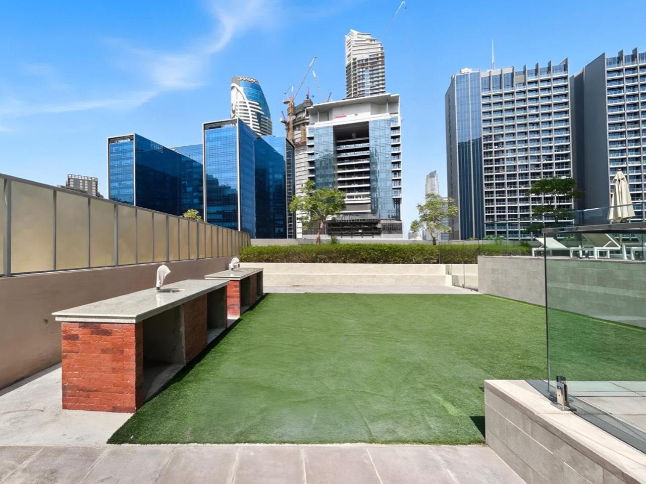 New 1BR with Burj Khalifa Views Near Dubai Mall