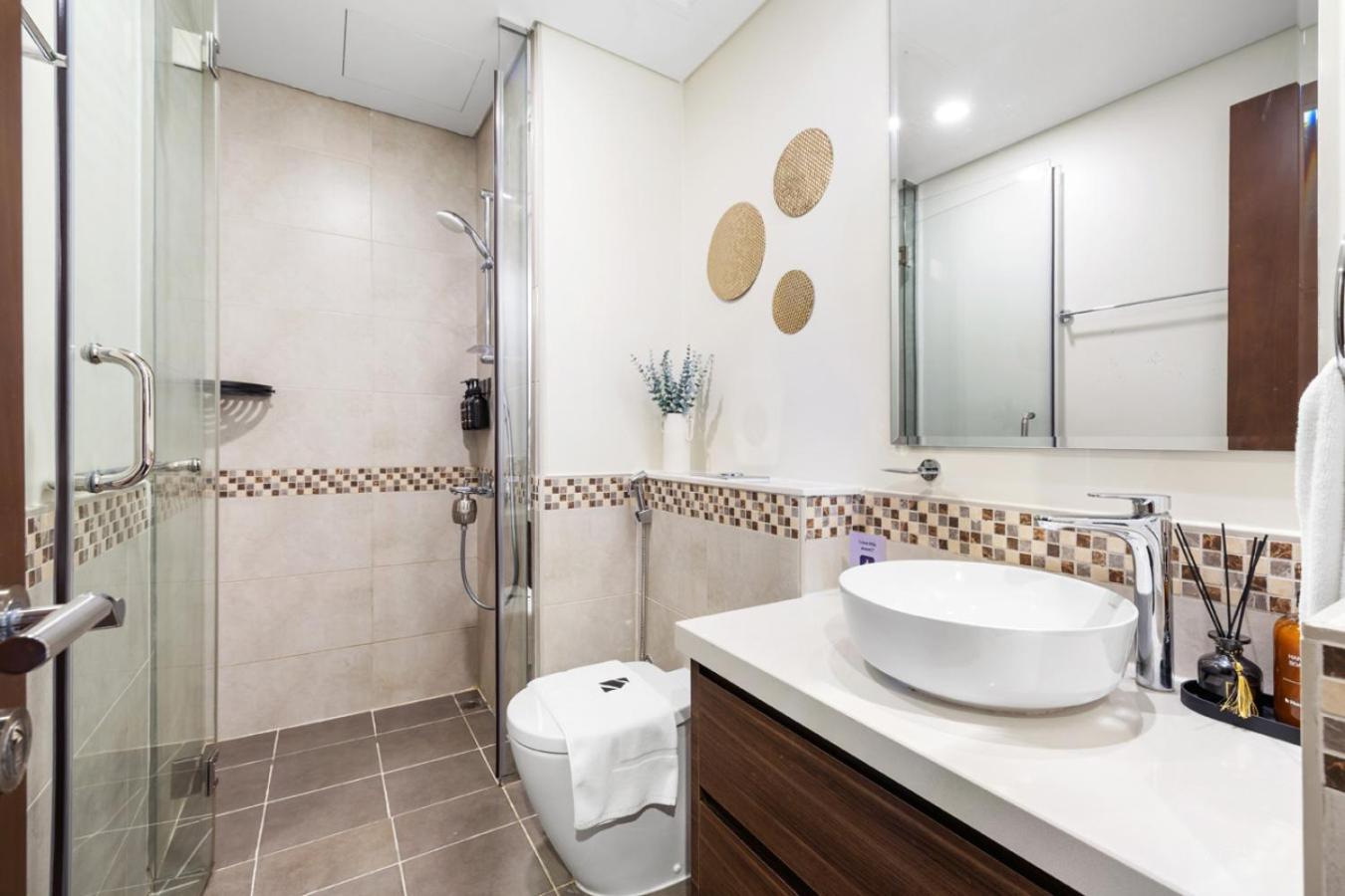 New 1BR with Burj Khalifa Views Near Dubai Mall