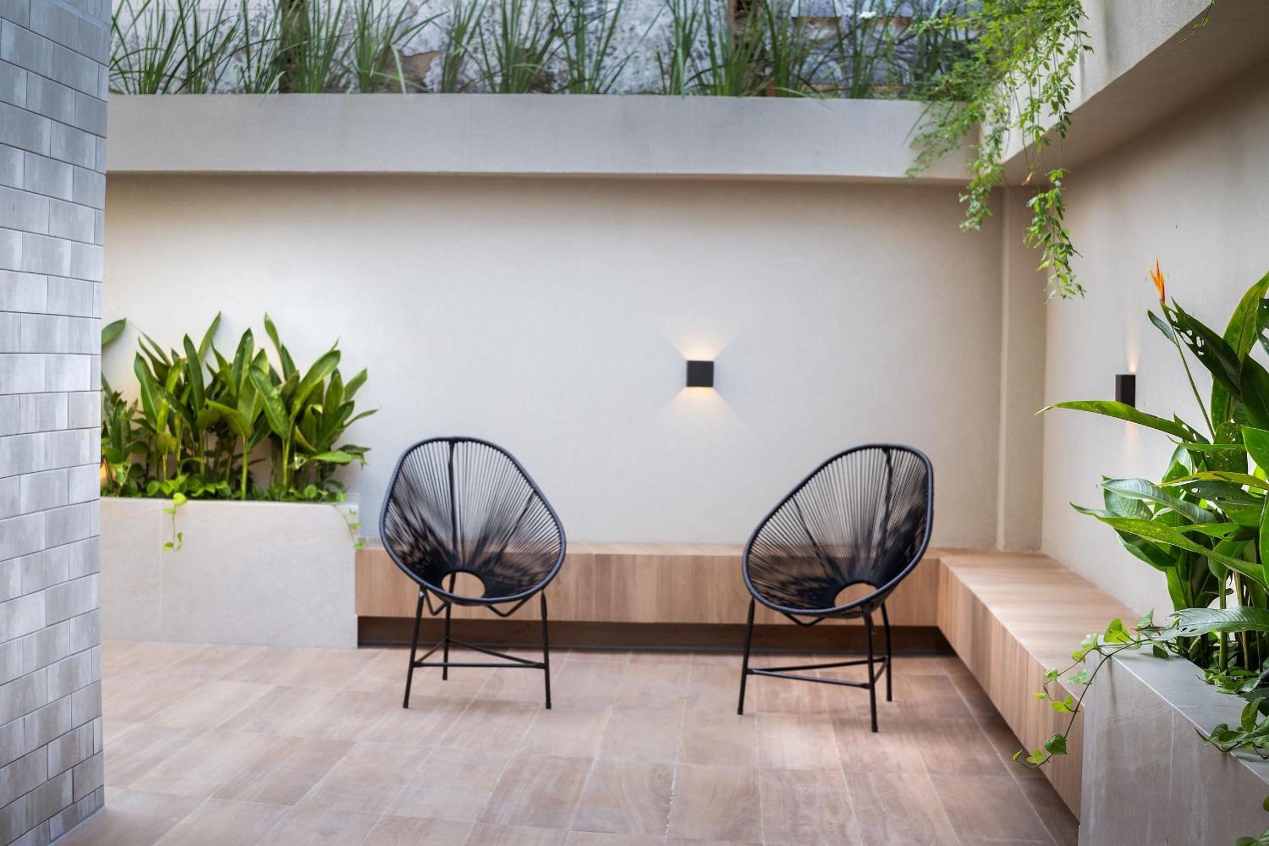 Way Bossa #I3 - Double at Bessa by Carpediem