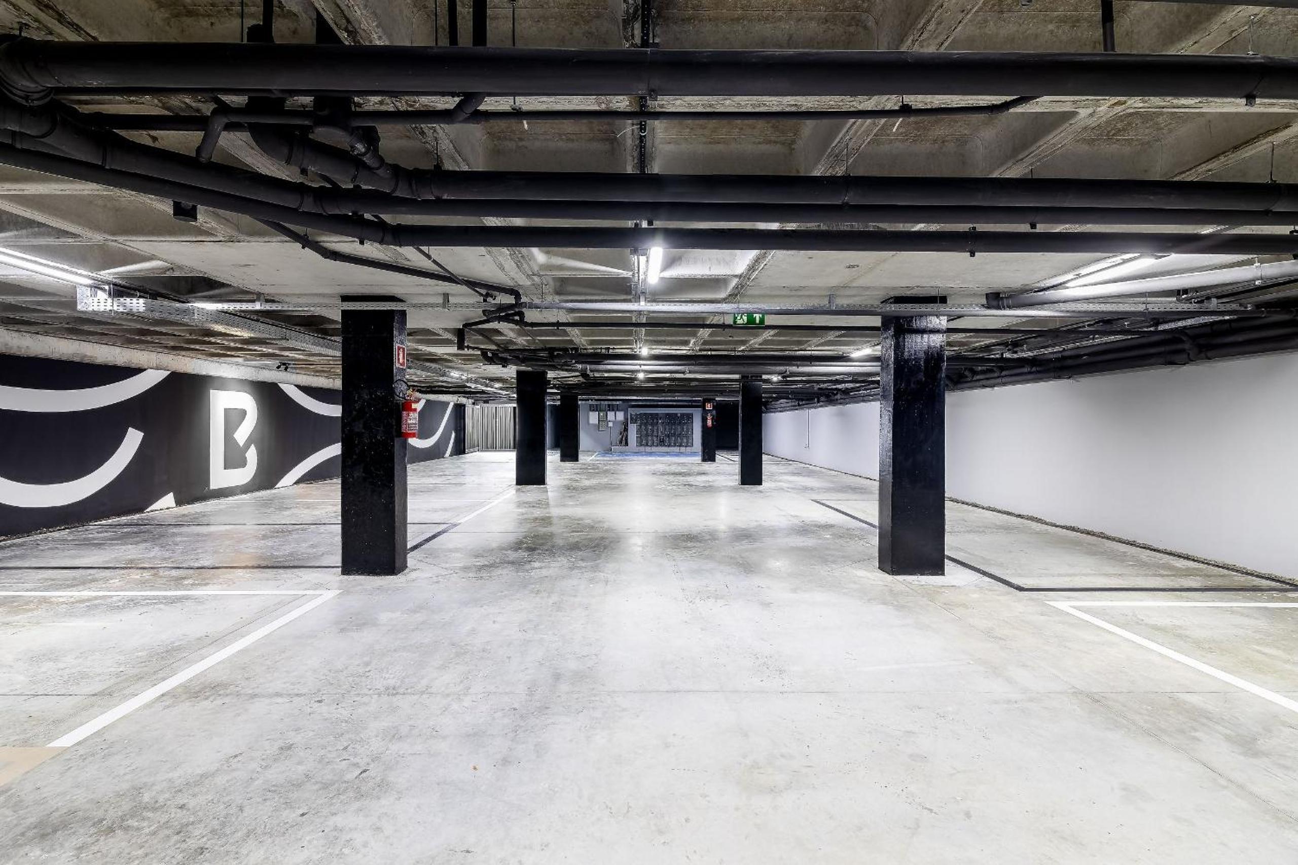 Way Bossa #I3 - Double at Bessa by Carpediem