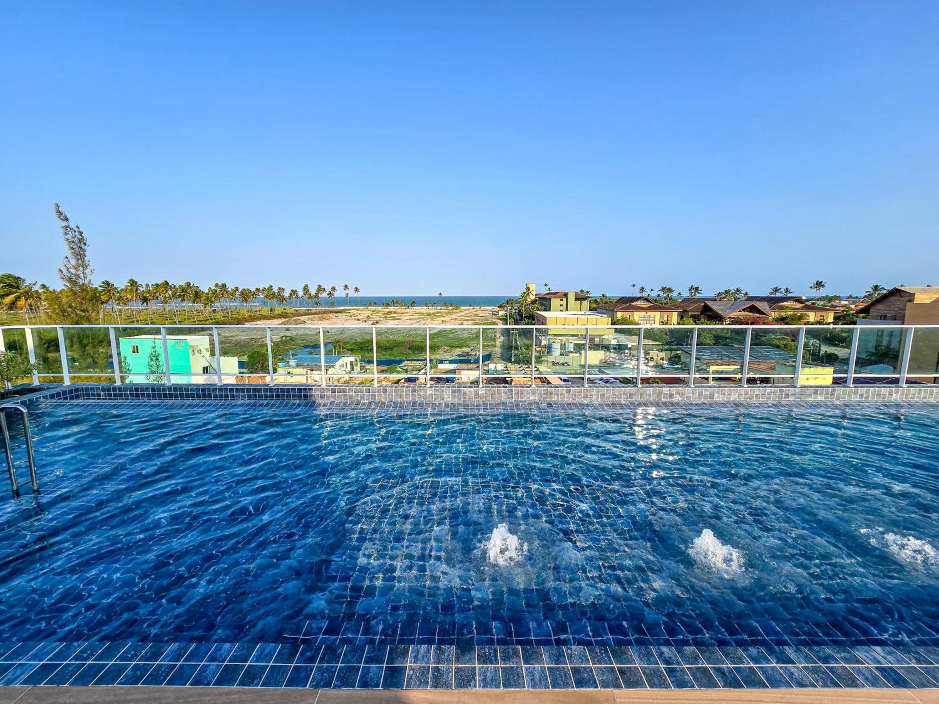 CG203-Flat vista para o mar e piscina de borda infinita BY OASIS FERIAS