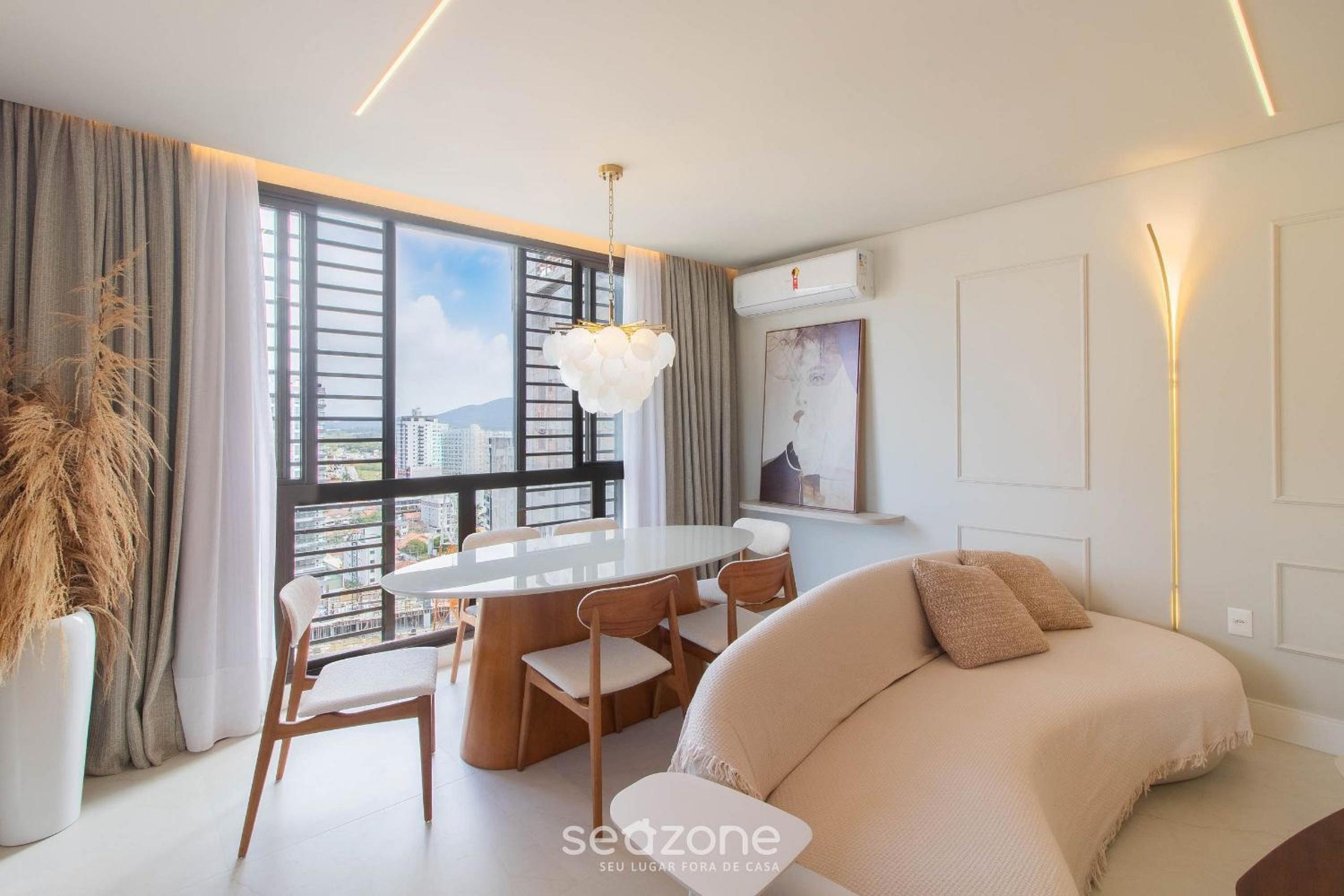 Well-Equipped Apartments 100m from the Beach - EVR
