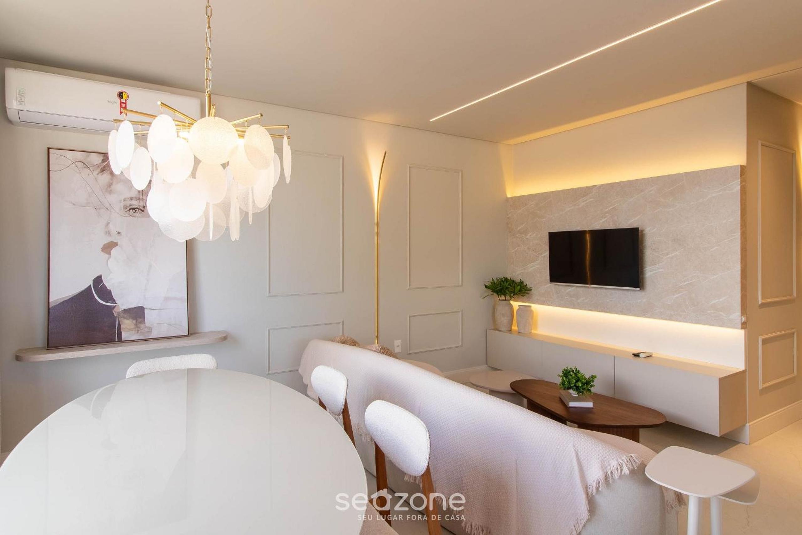 Well-Equipped Apartments 100m from the Beach - EVR