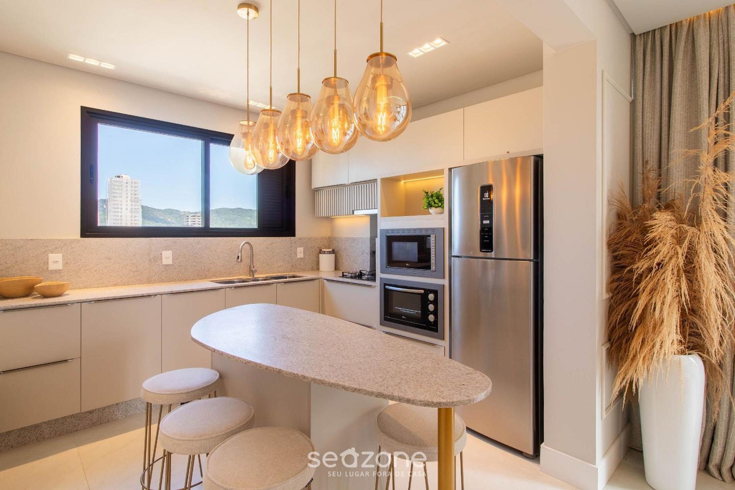 Well-Equipped Apartments 100m from the Beach - EVR
