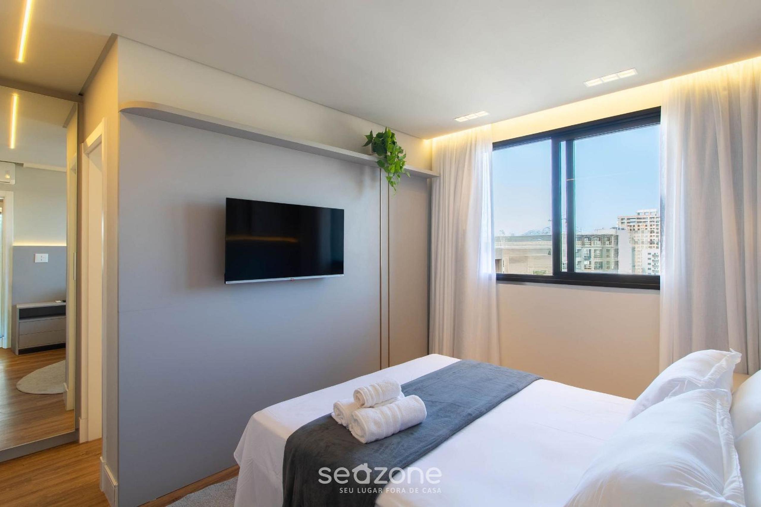 Well-Equipped Apartments 100m from the Beach - EVR