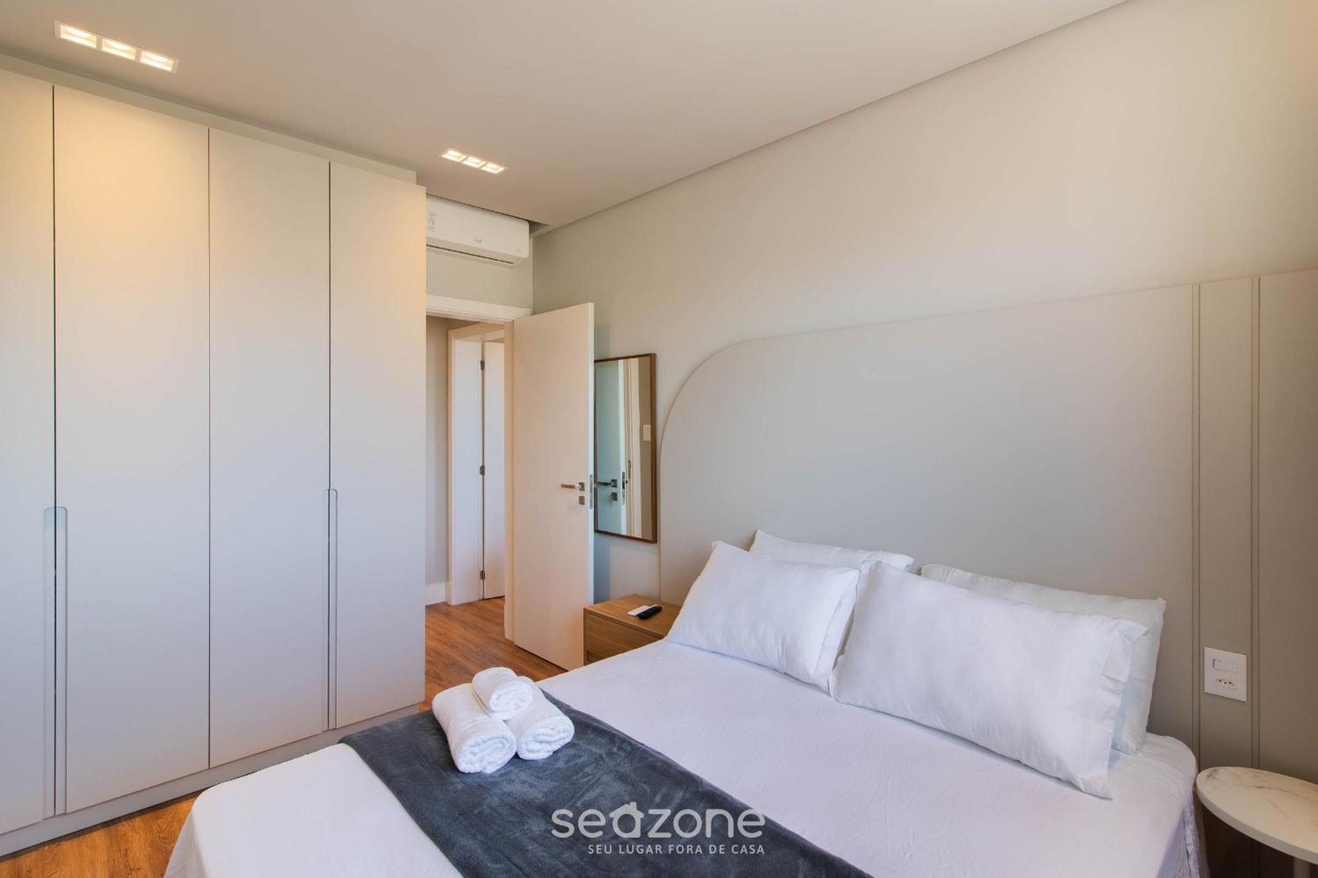 Well-Equipped Apartments 100m from the Beach - EVR