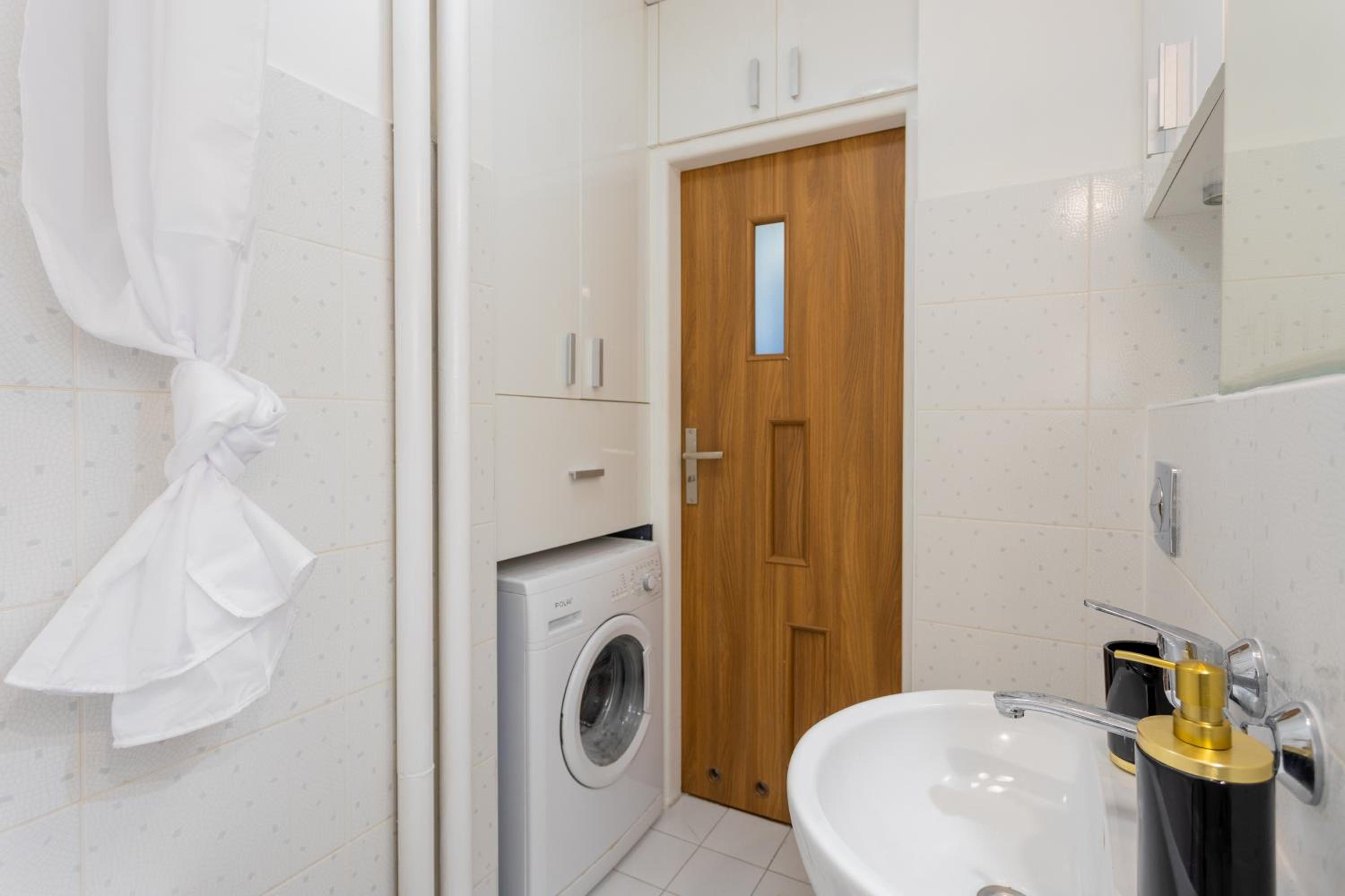 Urban Apartaments - Great Location - City Center - Żelazna