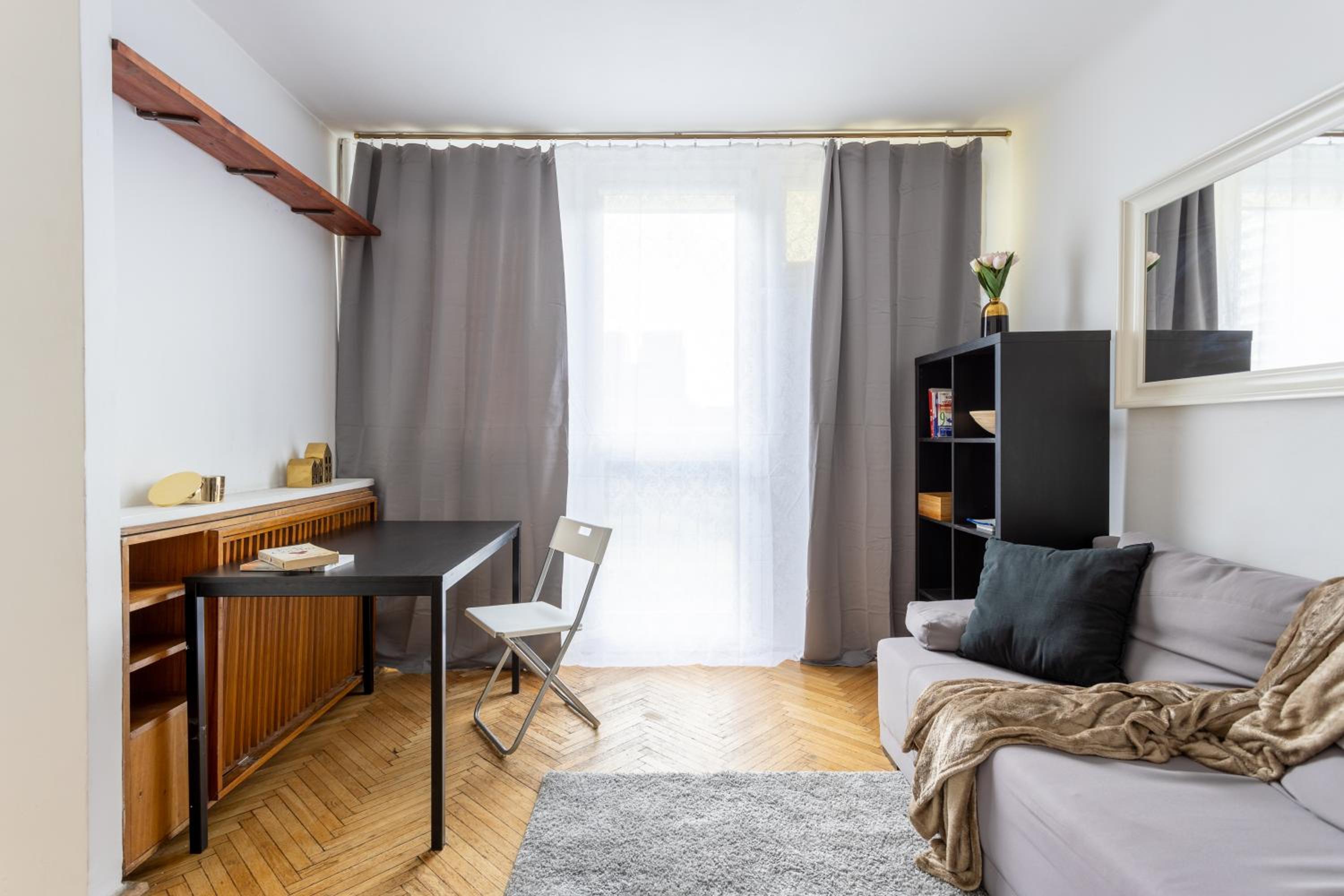 Urban Apartaments - Great Location - City Center - Żelazna